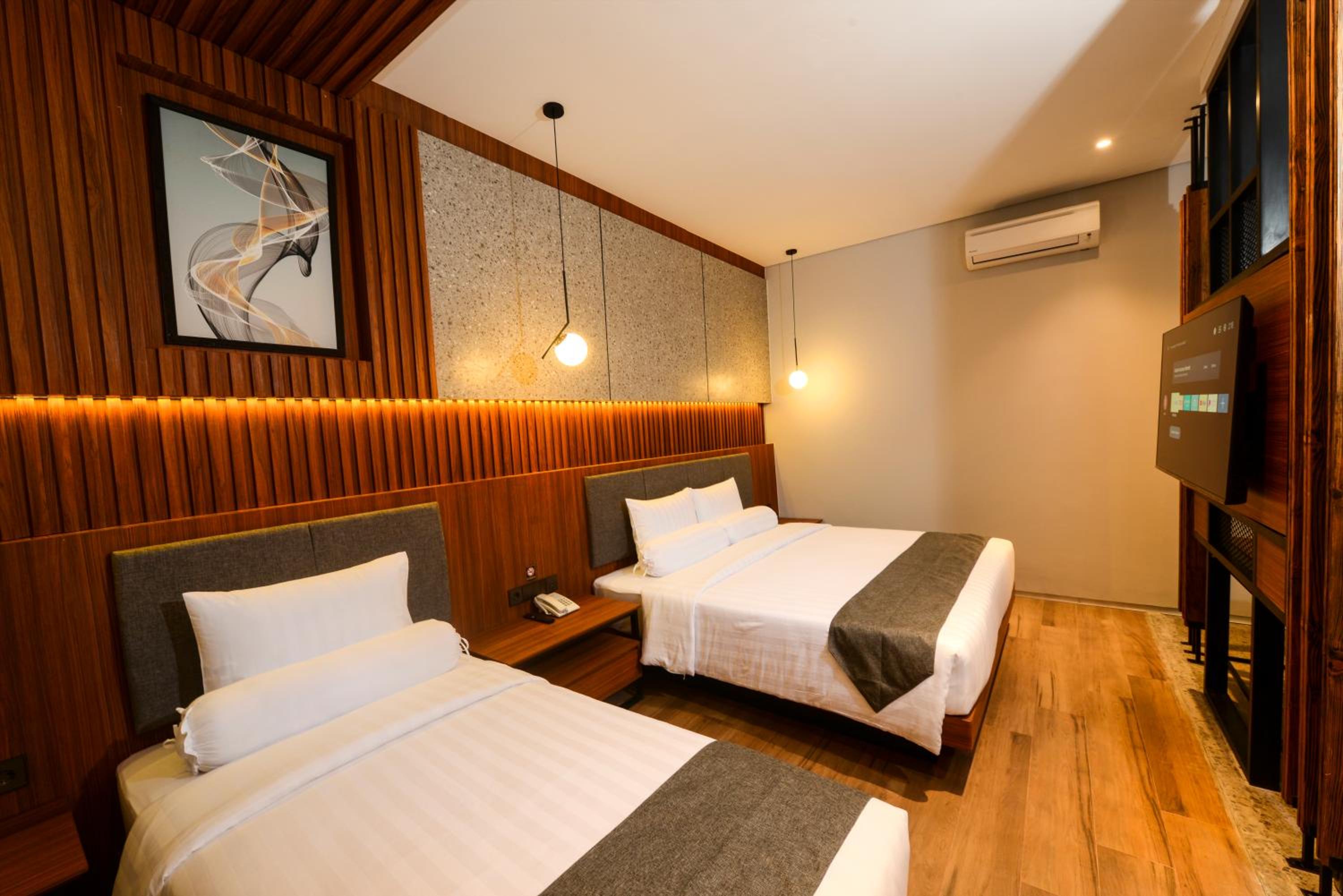 Family Room - Photo 1