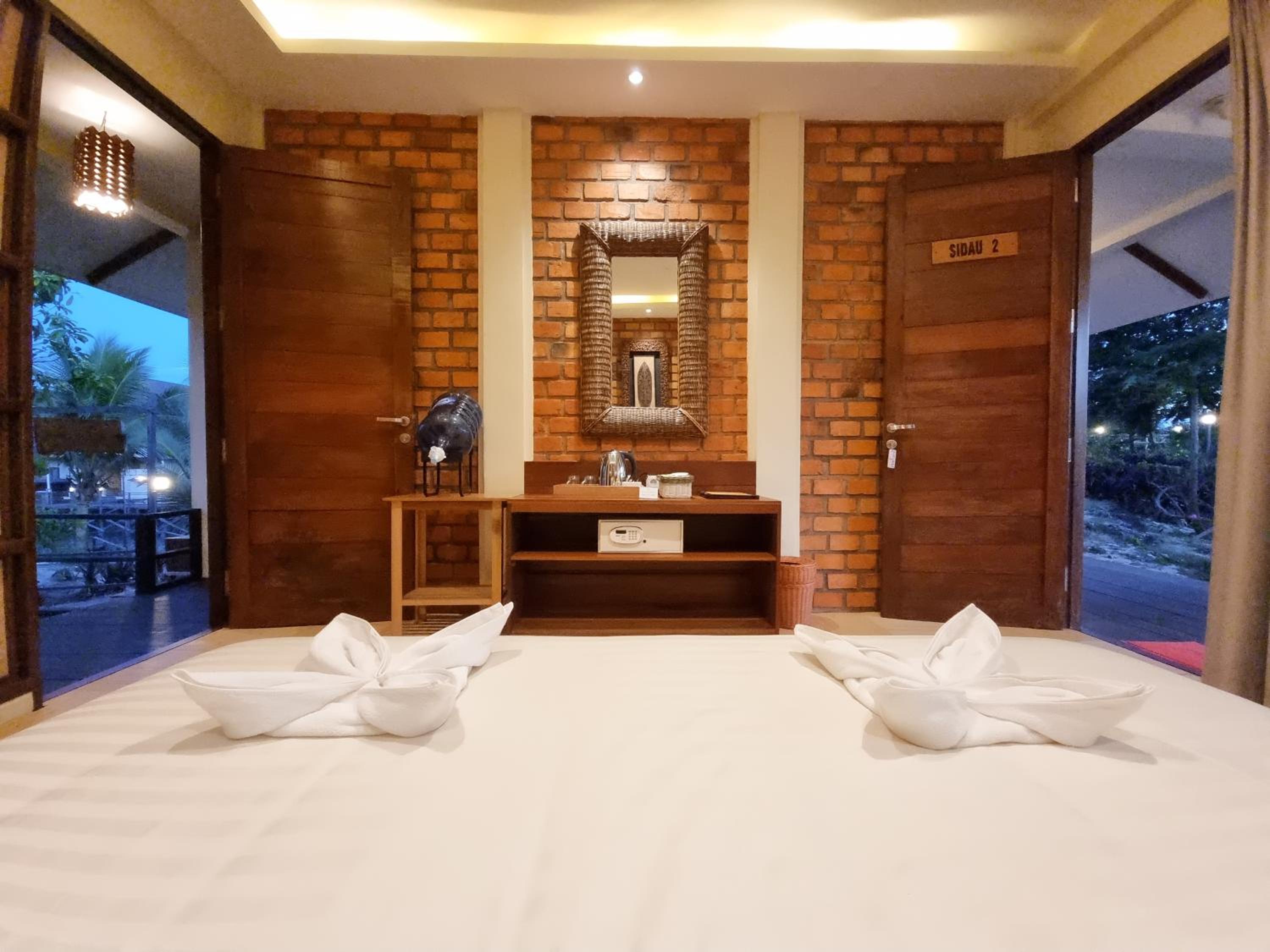 Standard Queen Room - Photo 4
