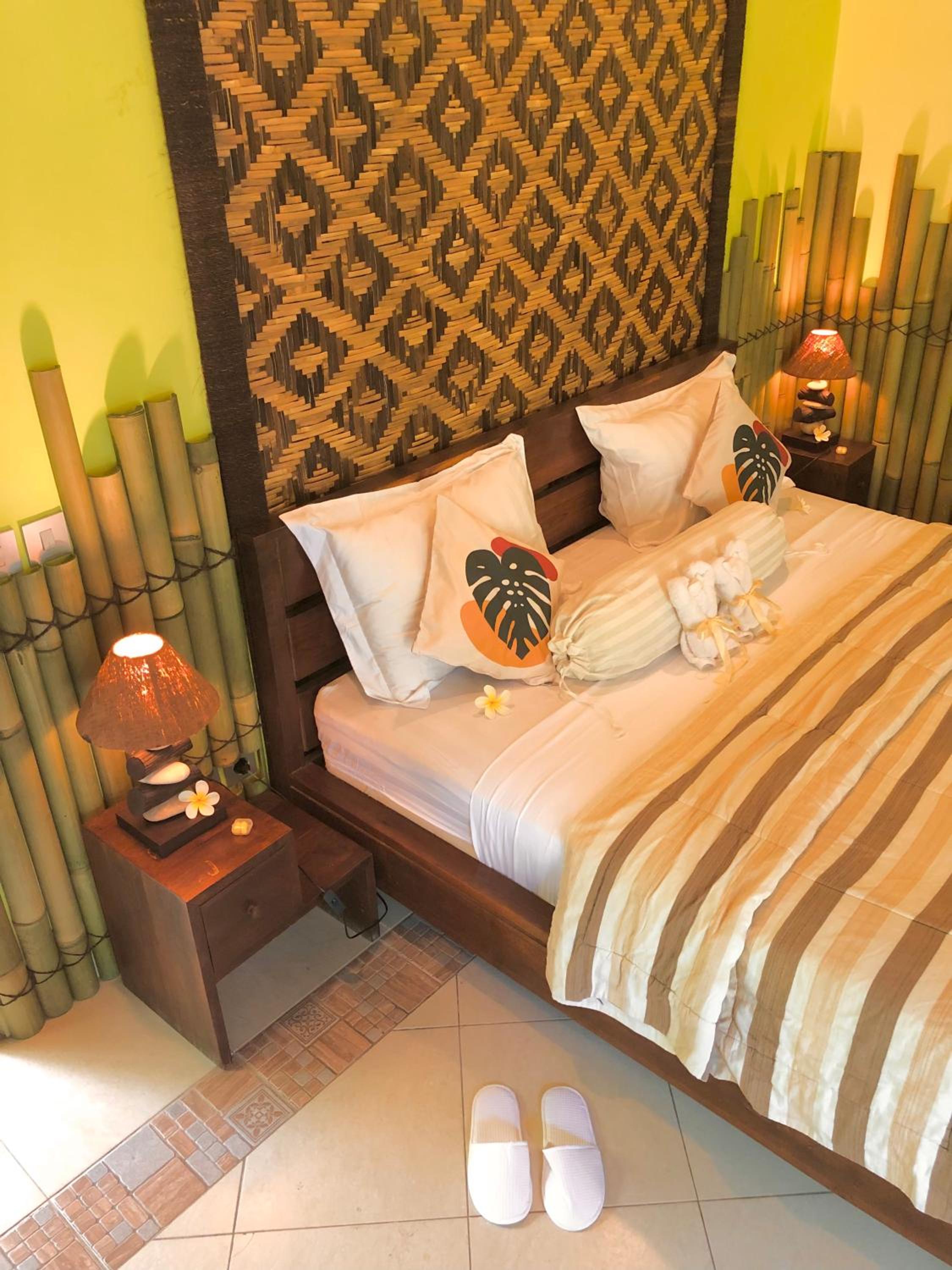 One-Bedroom Bungalow - Photo 17