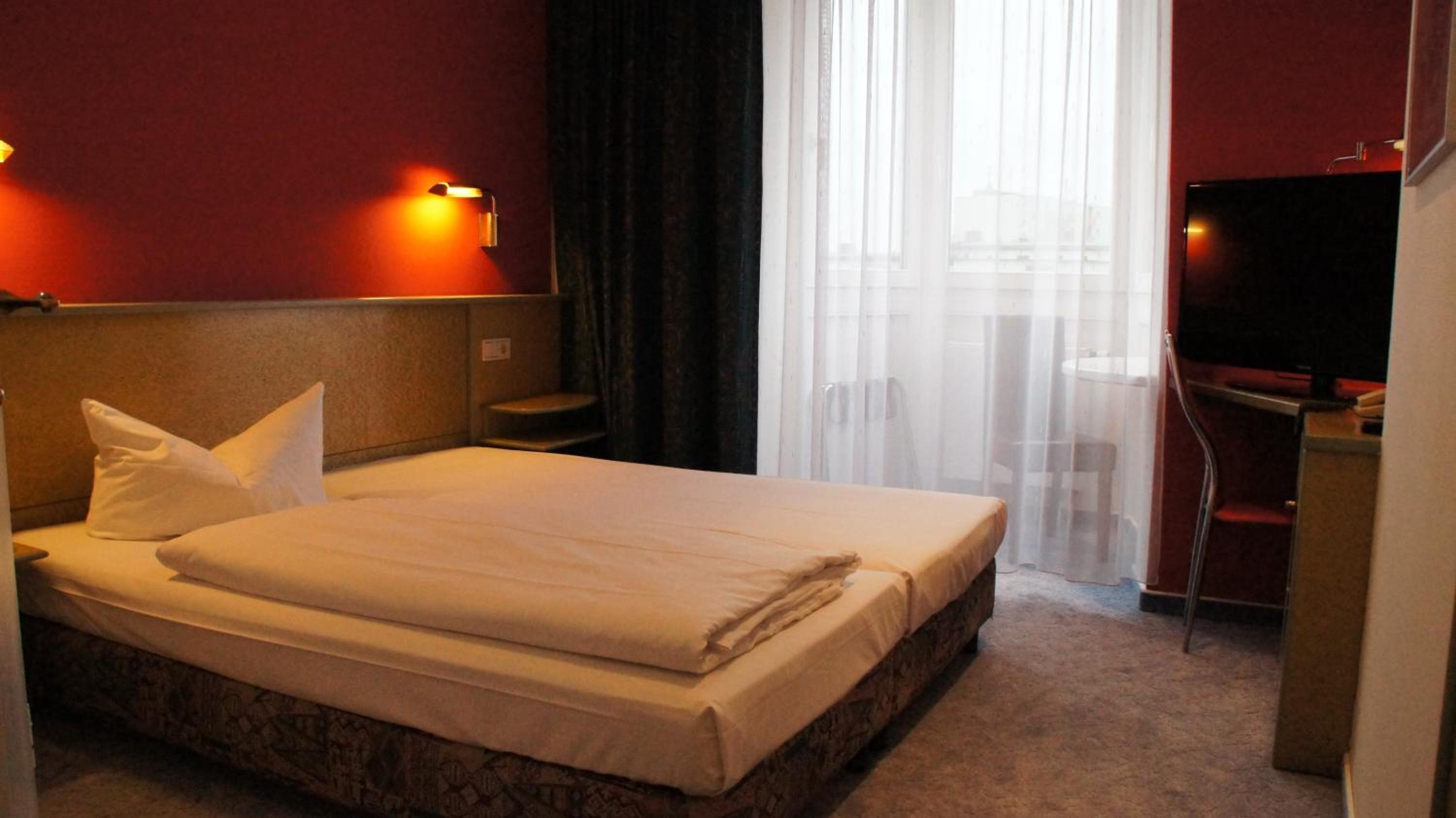 Single Room photo 1