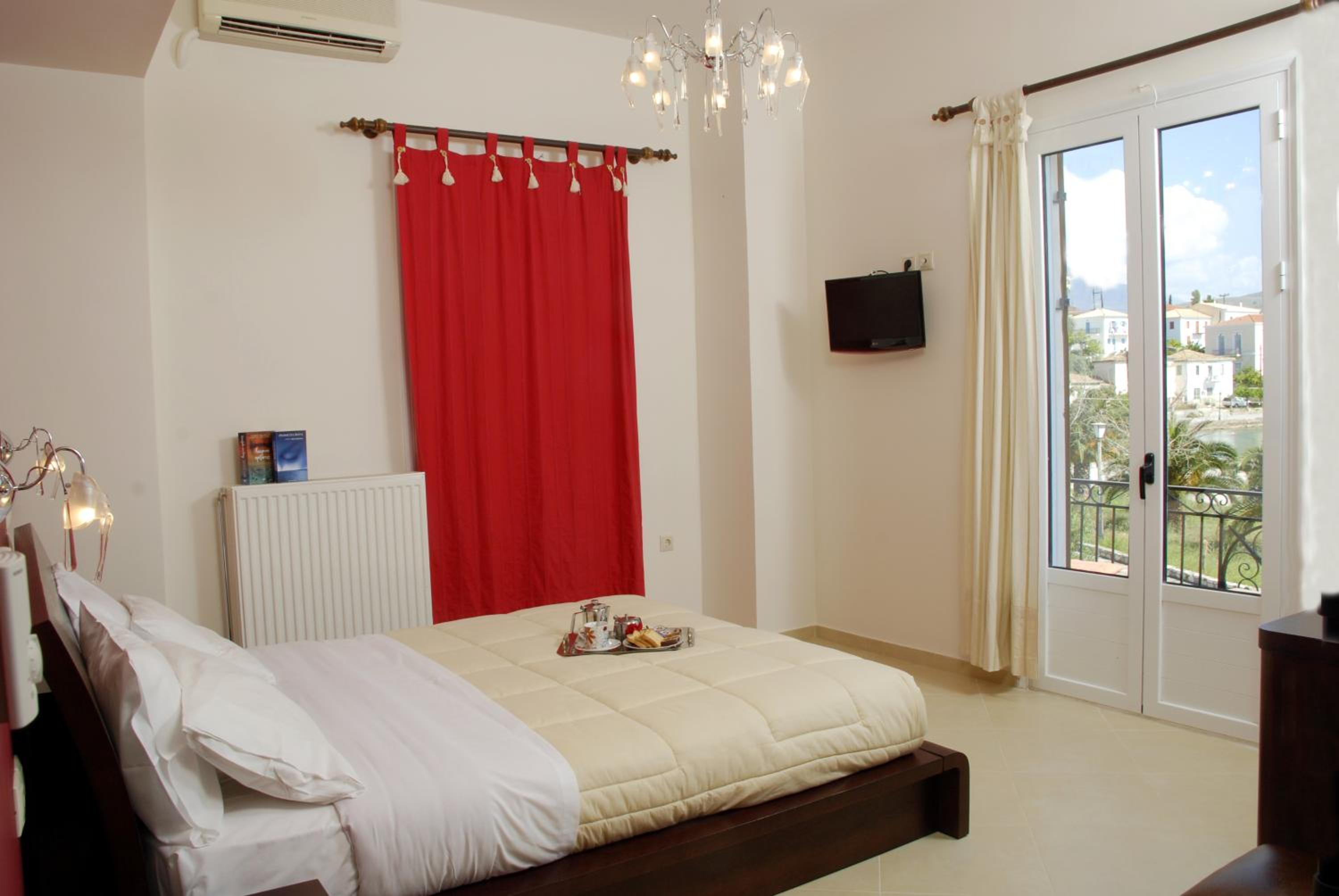 Double Room with Sea View - Photo 14