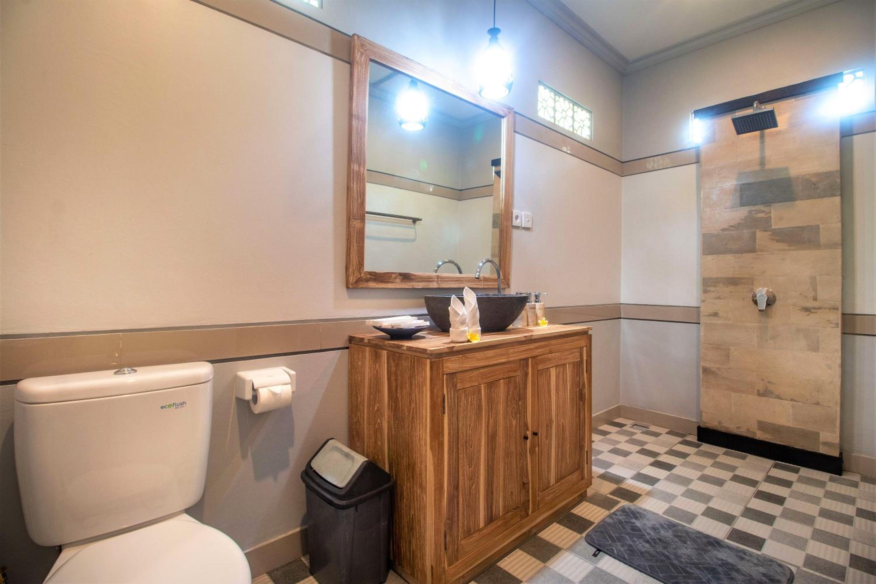 Family Suite - Photo 11
