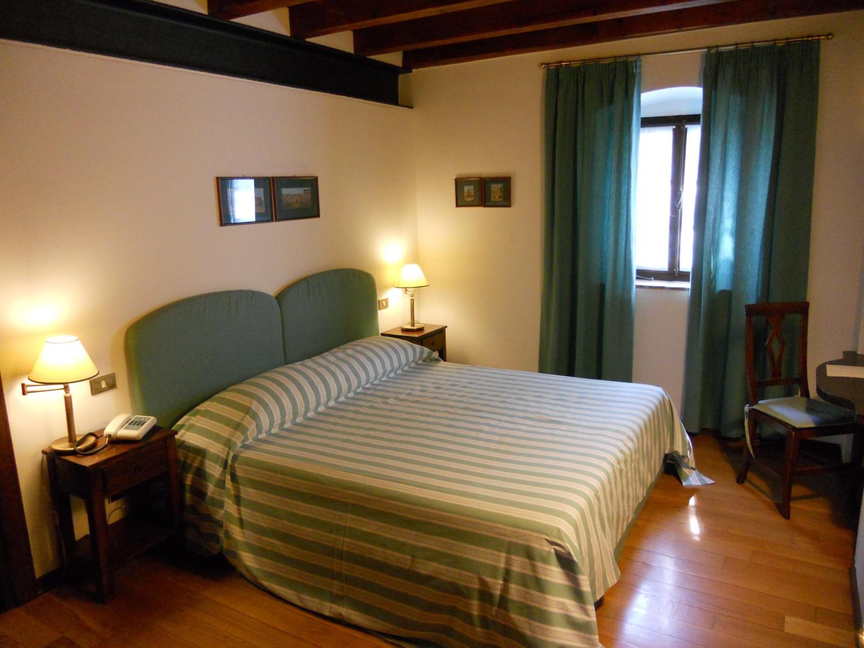 One-Bedroom Apartment (2 Adults) photo 1