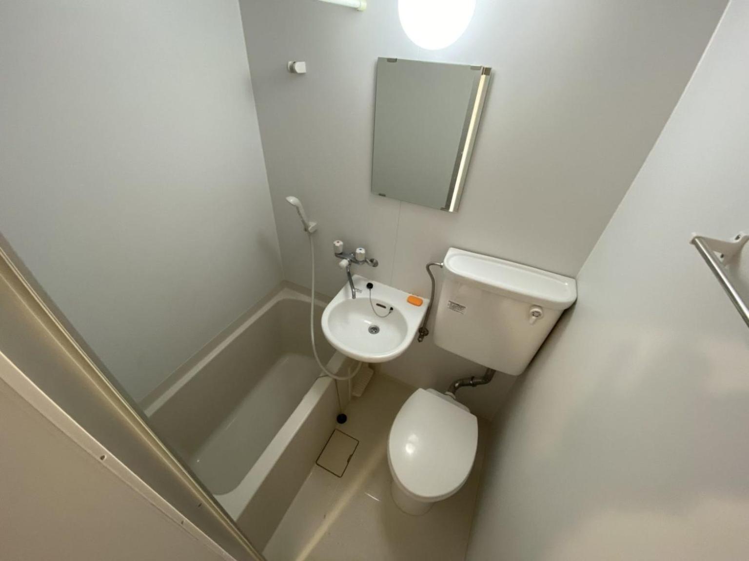 Single Room photo 3