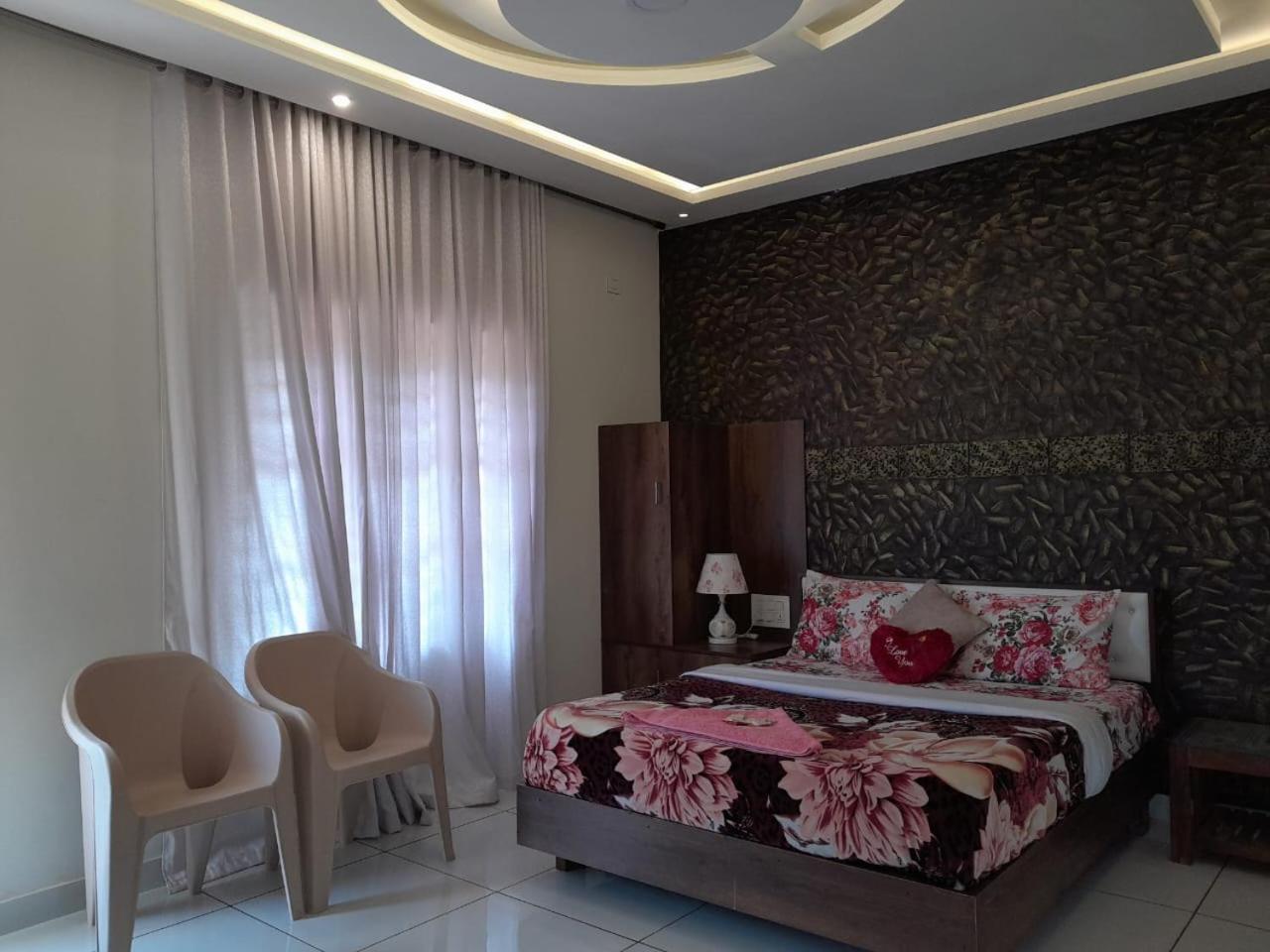 Double Room with Mountain View photo 2