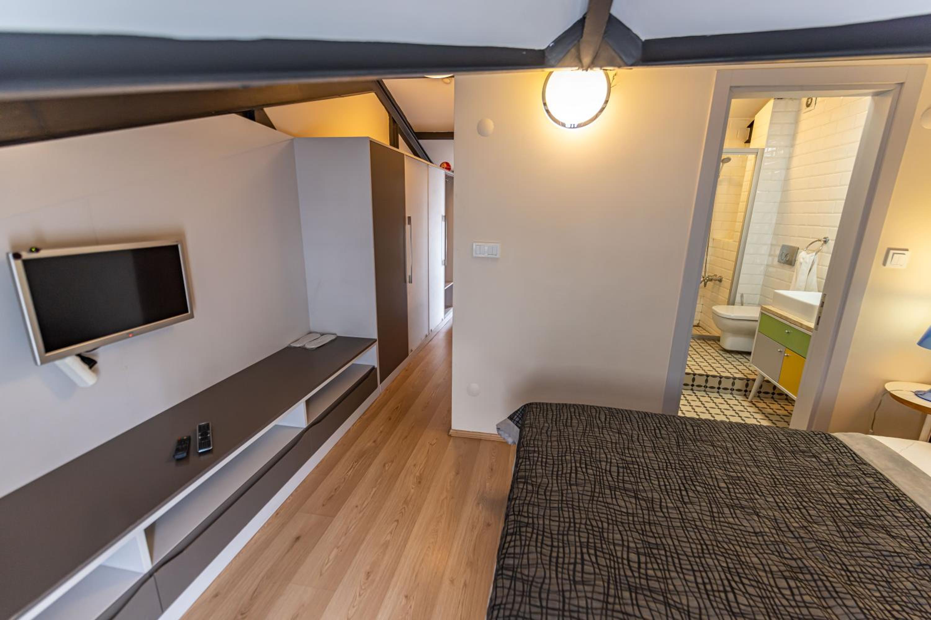 Luxury Triple Room photo 2