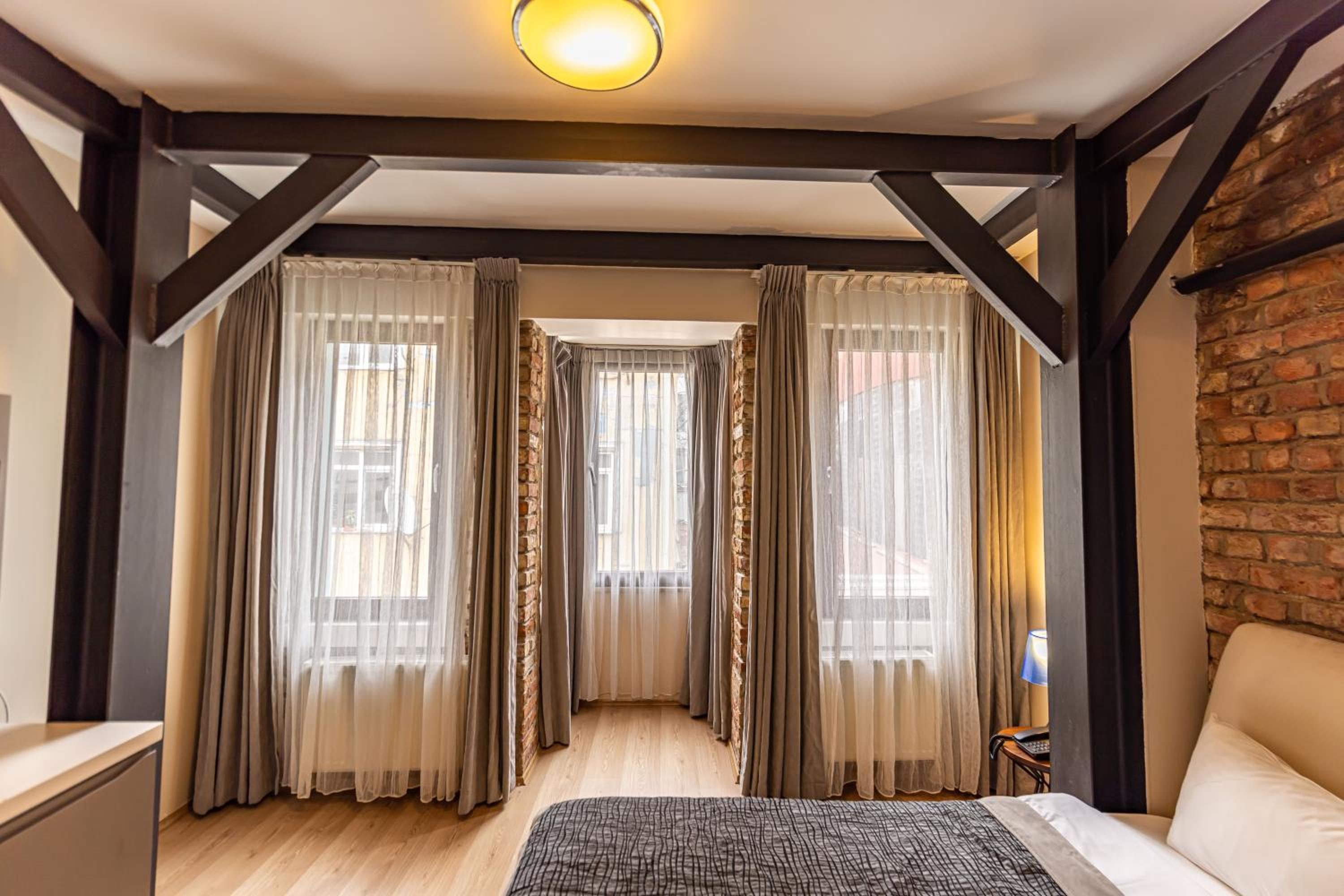 Deluxe Double Room photo 3