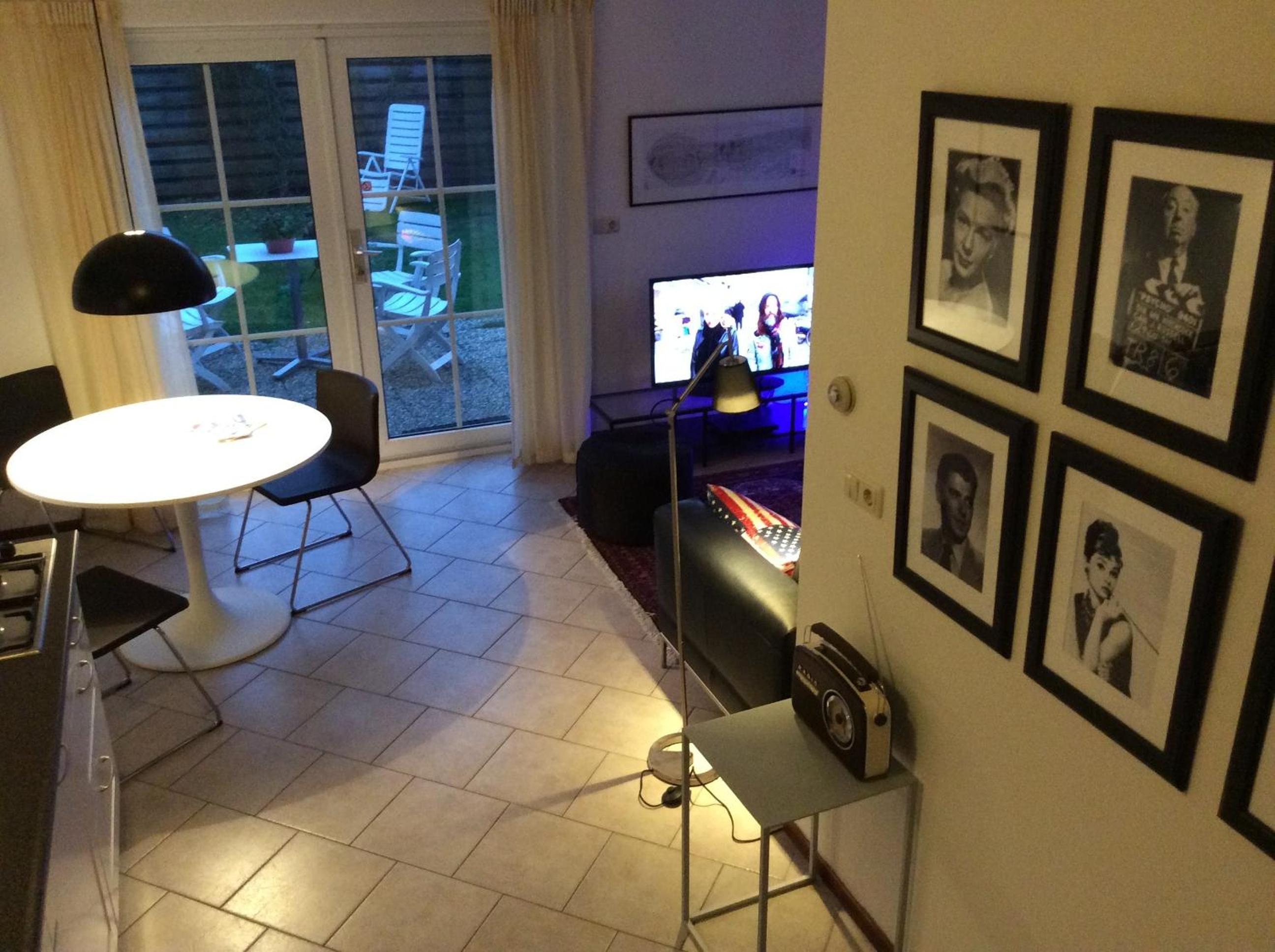 Two-Bedroom Apartment - Split Level photo 1