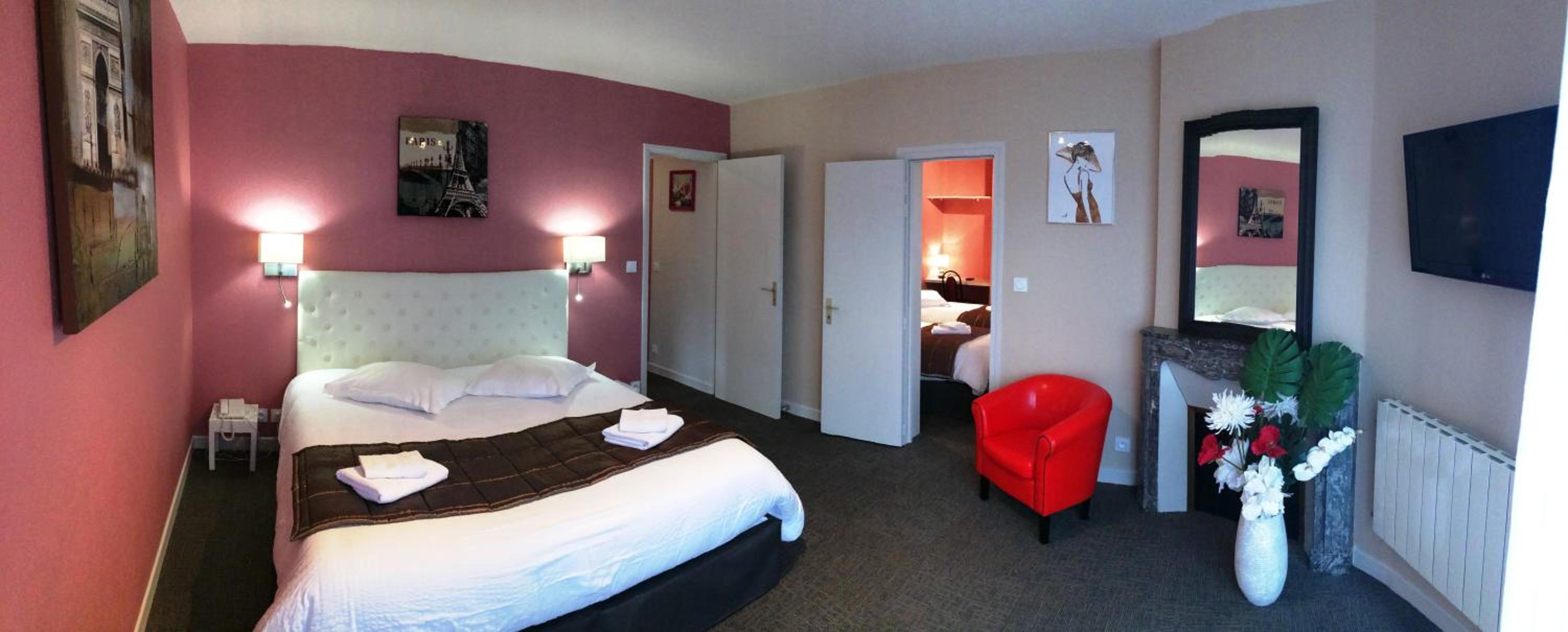 Superior Quadruple Room - Photo 1