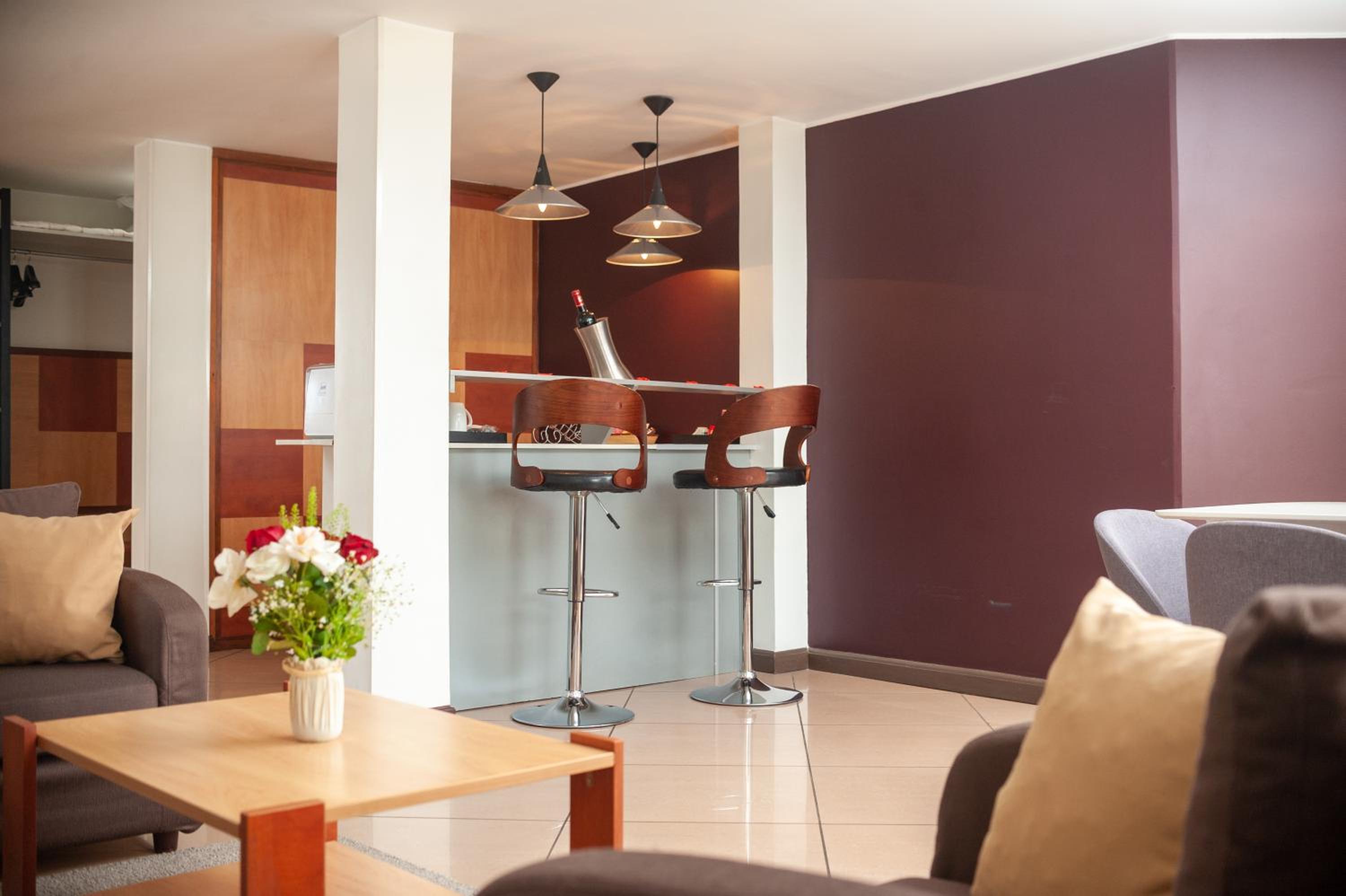 Royal Suite with Club Lounge Access photo 2