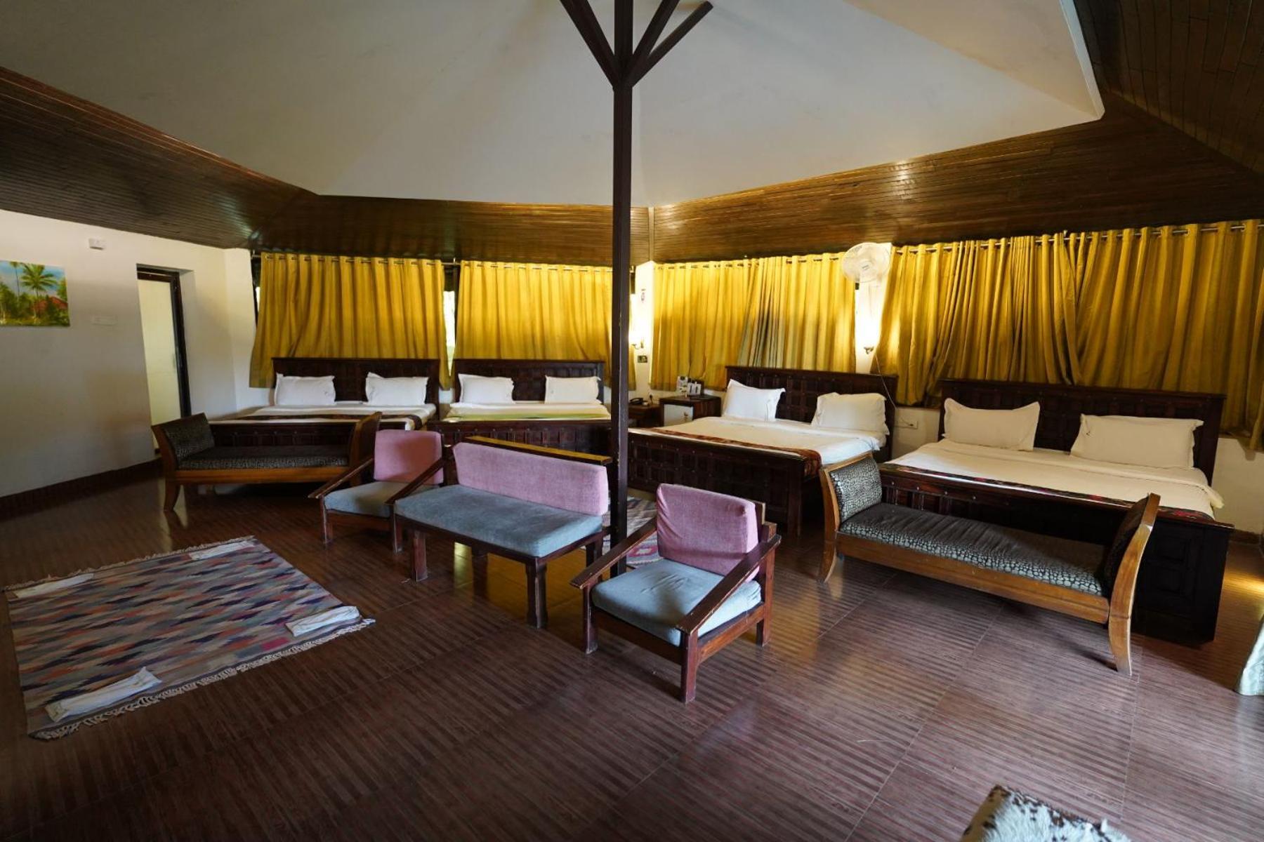 Deluxe Queen Room photo 2