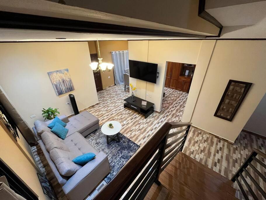 Three-Bedroom House photo 1