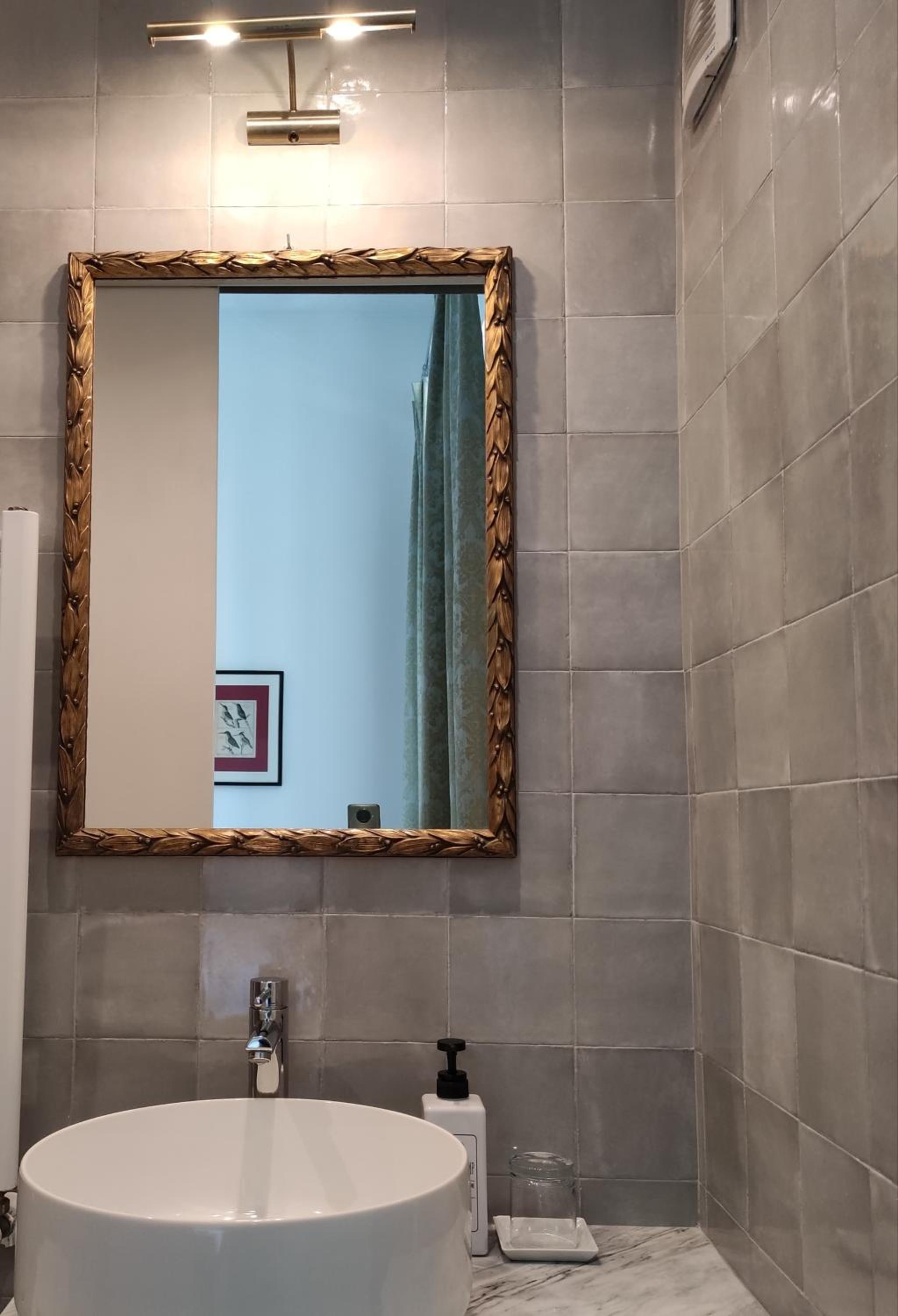 Double or Twin Room with Private Bathroom photo 3