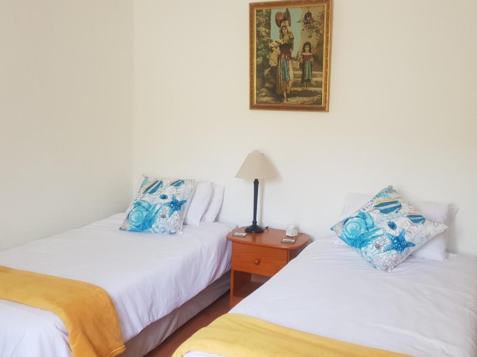 Standard Twin Room - Photo 5