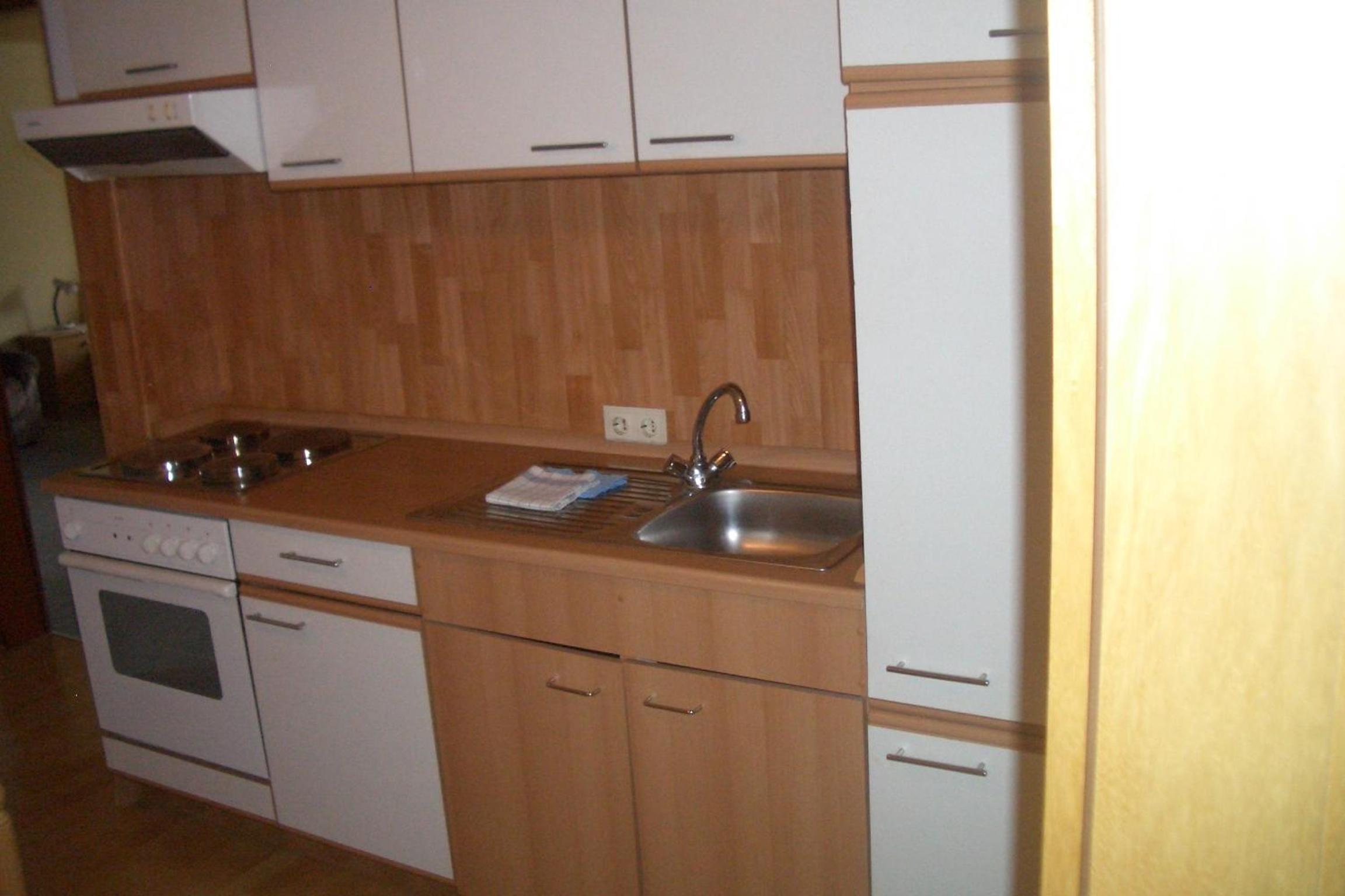 Apartment photo 2