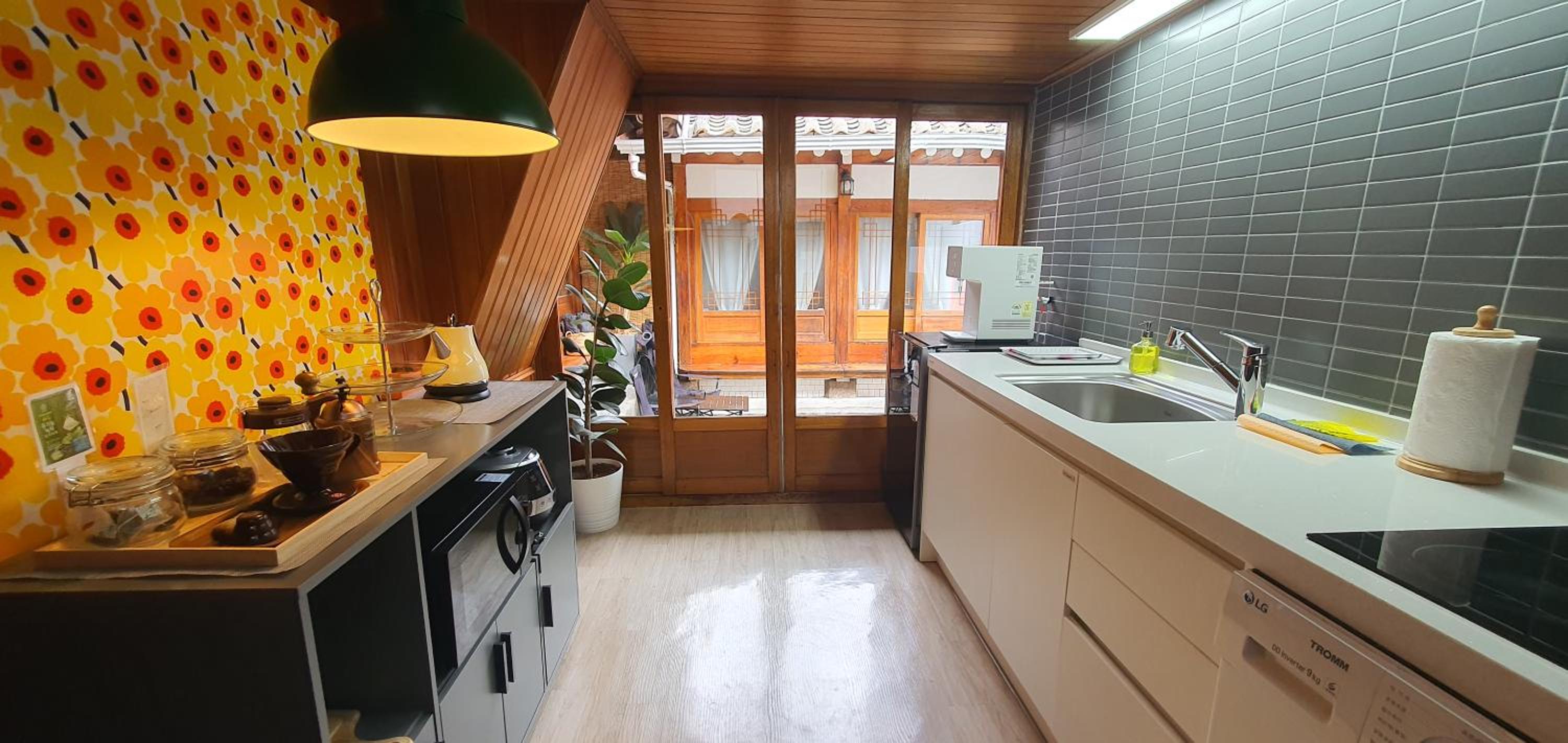 Two-Bedroom Villa - Photo 33