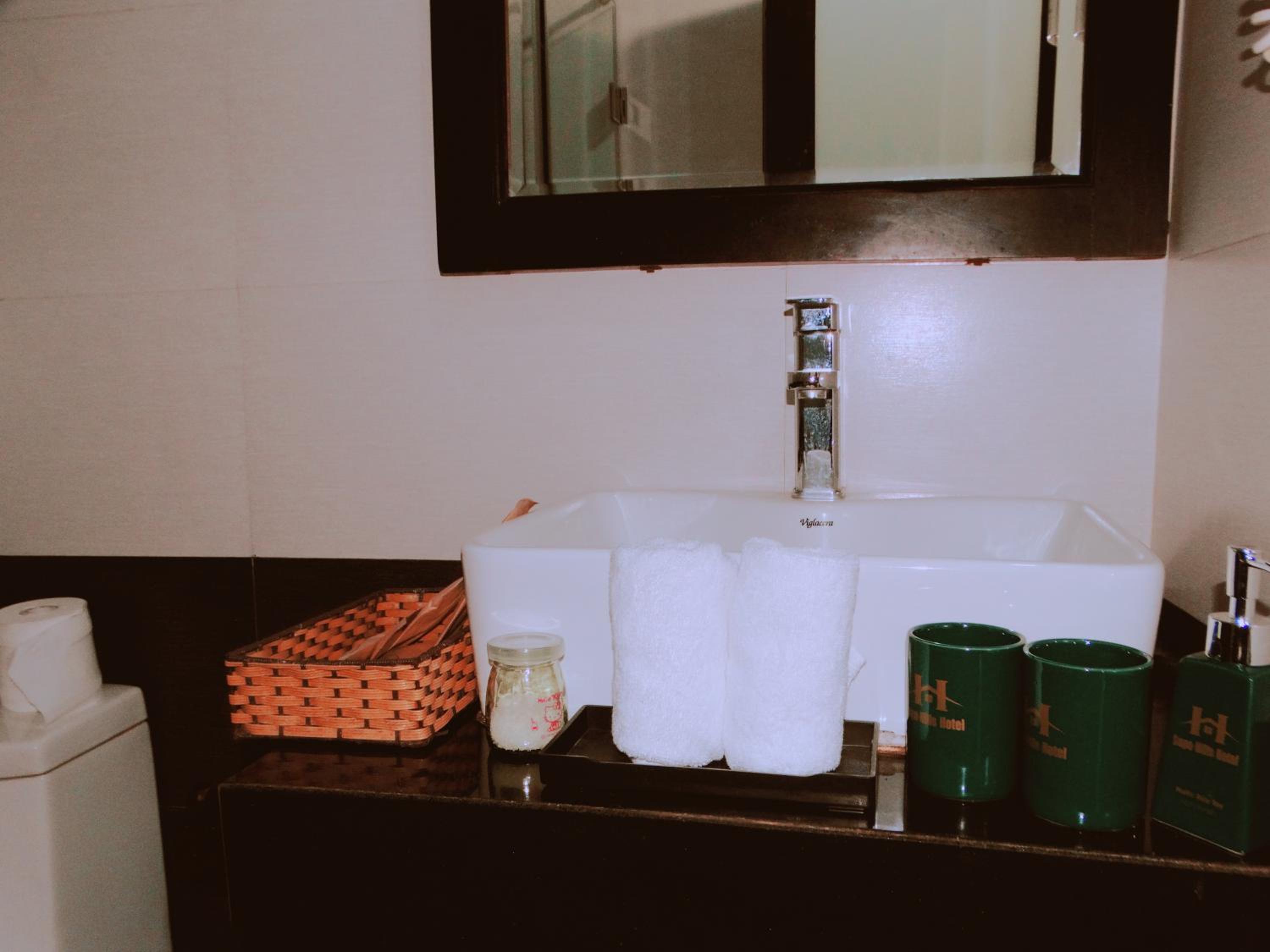 Superior Double or Twin Room with City View photo 2