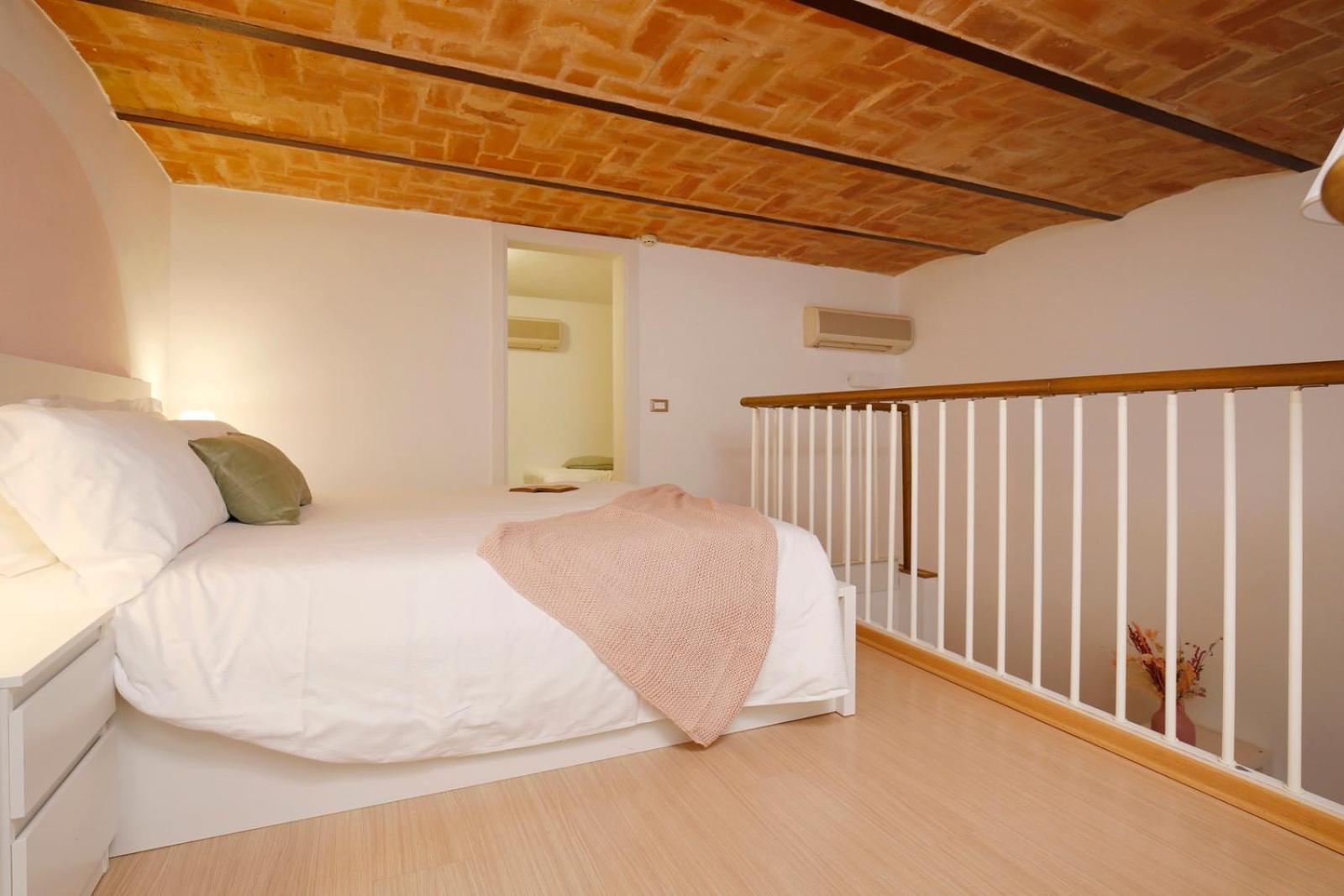 Two-Bedroom Duplex Apartment photo 3