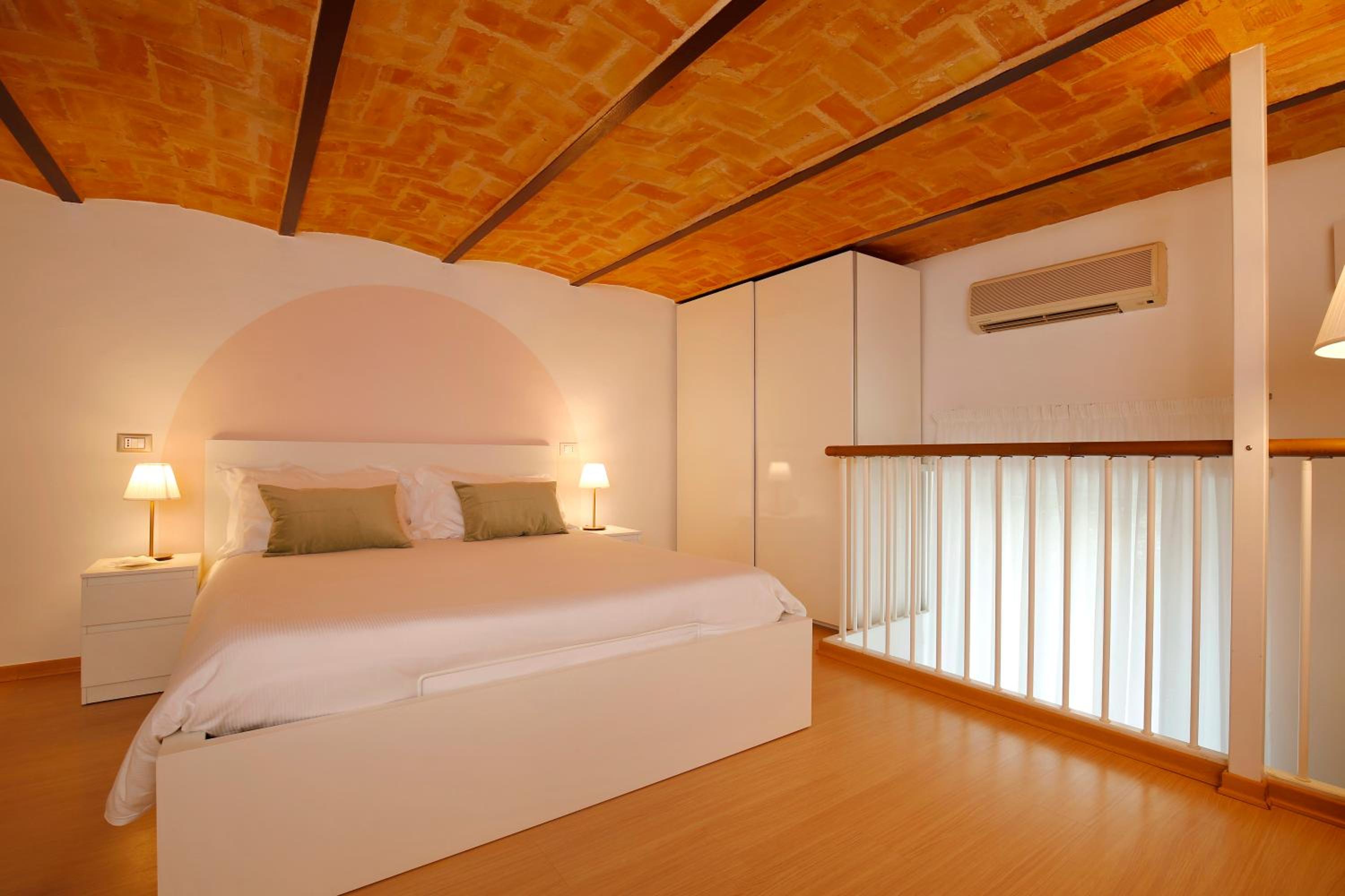 Apartment with Two Bedrooms and Garden View - Split Level photo 3