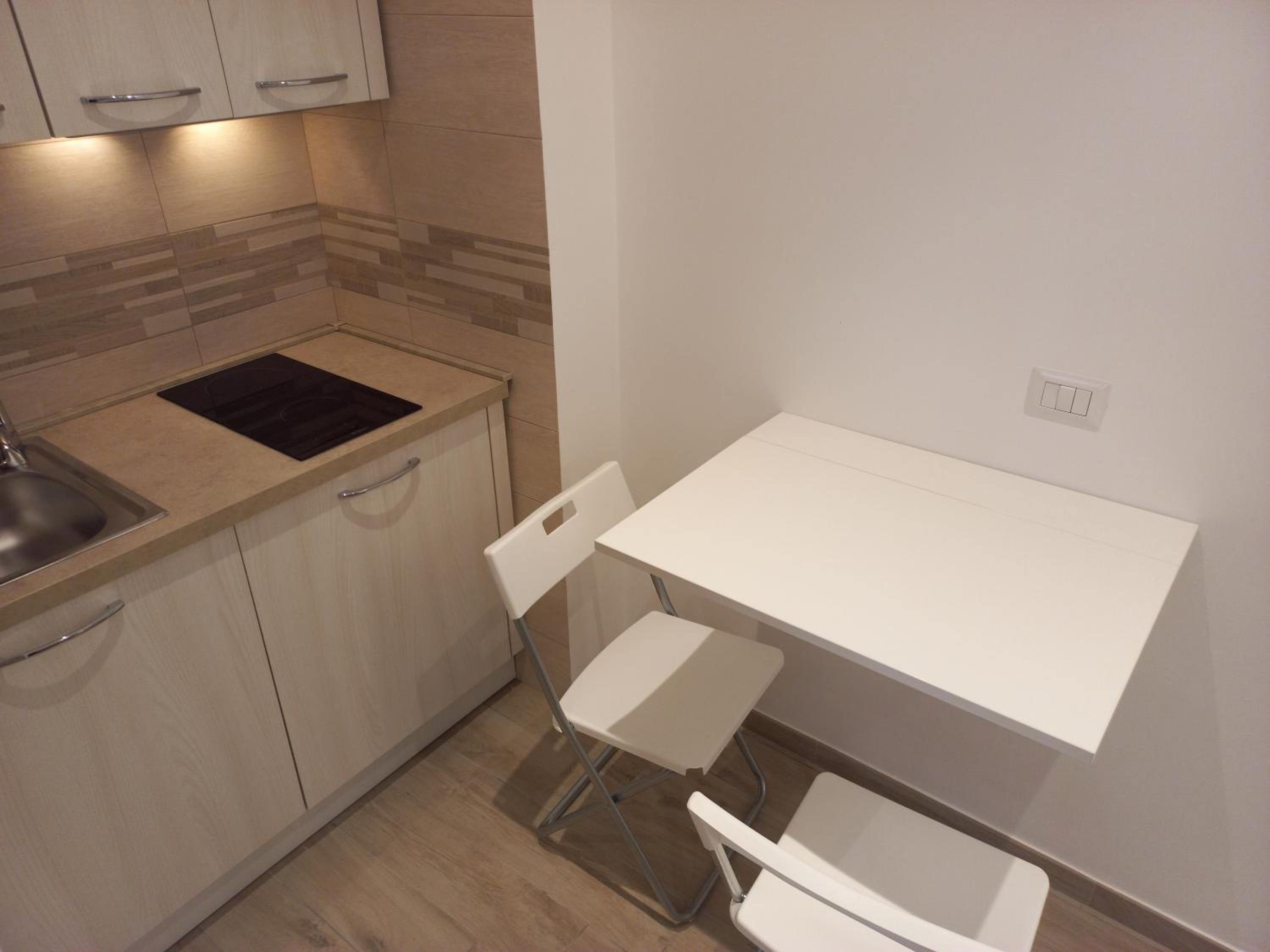 Double Room with Private Bathroom photo 3