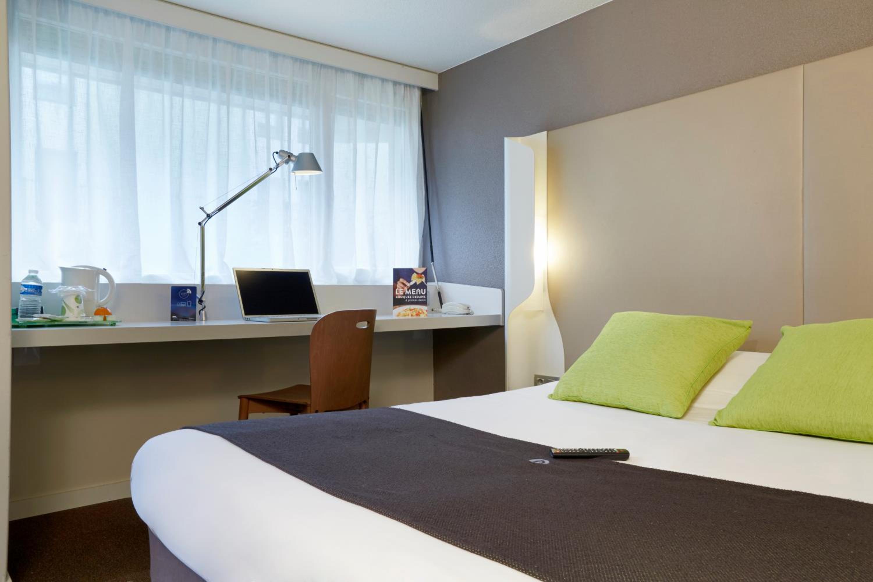 Standard Triple Room - Photo 4