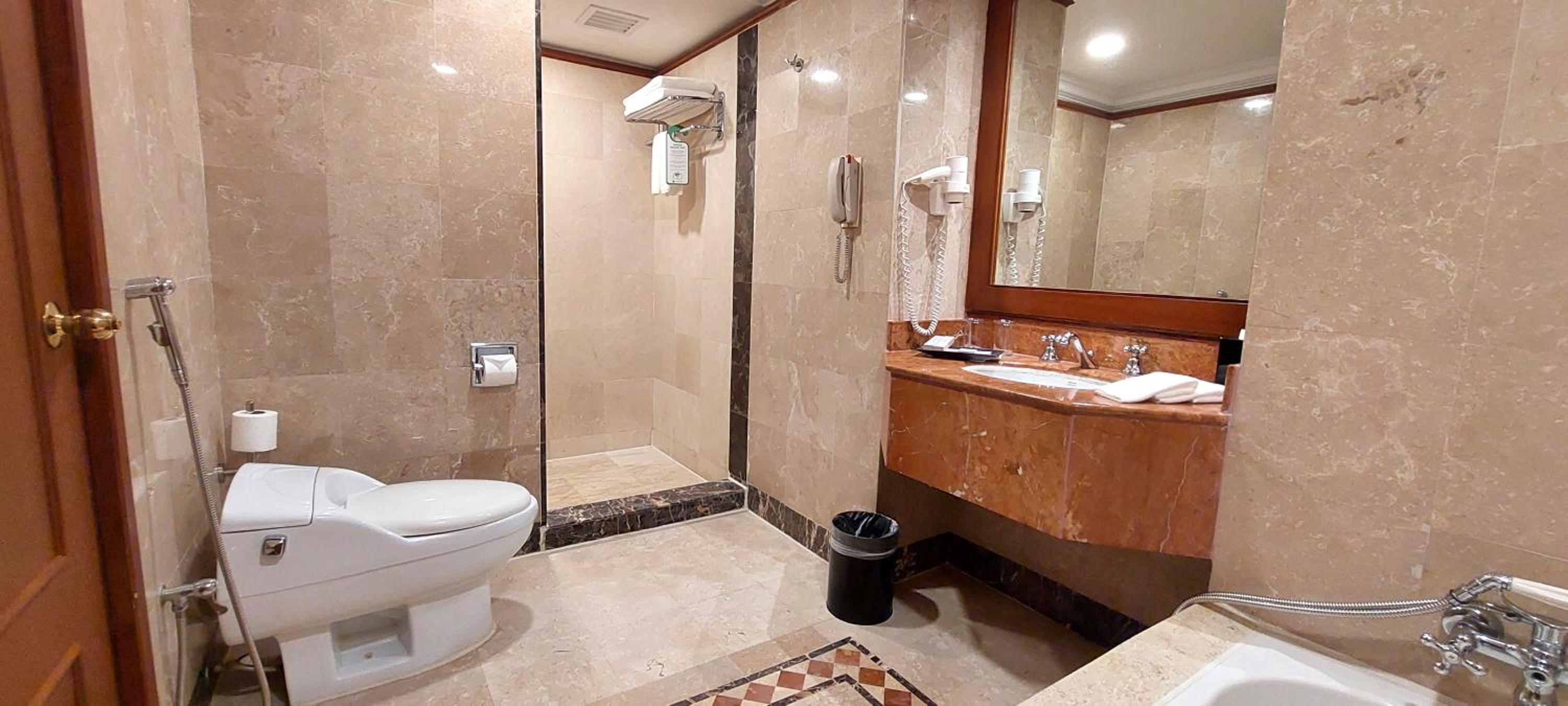 Premier Room - Photo 3