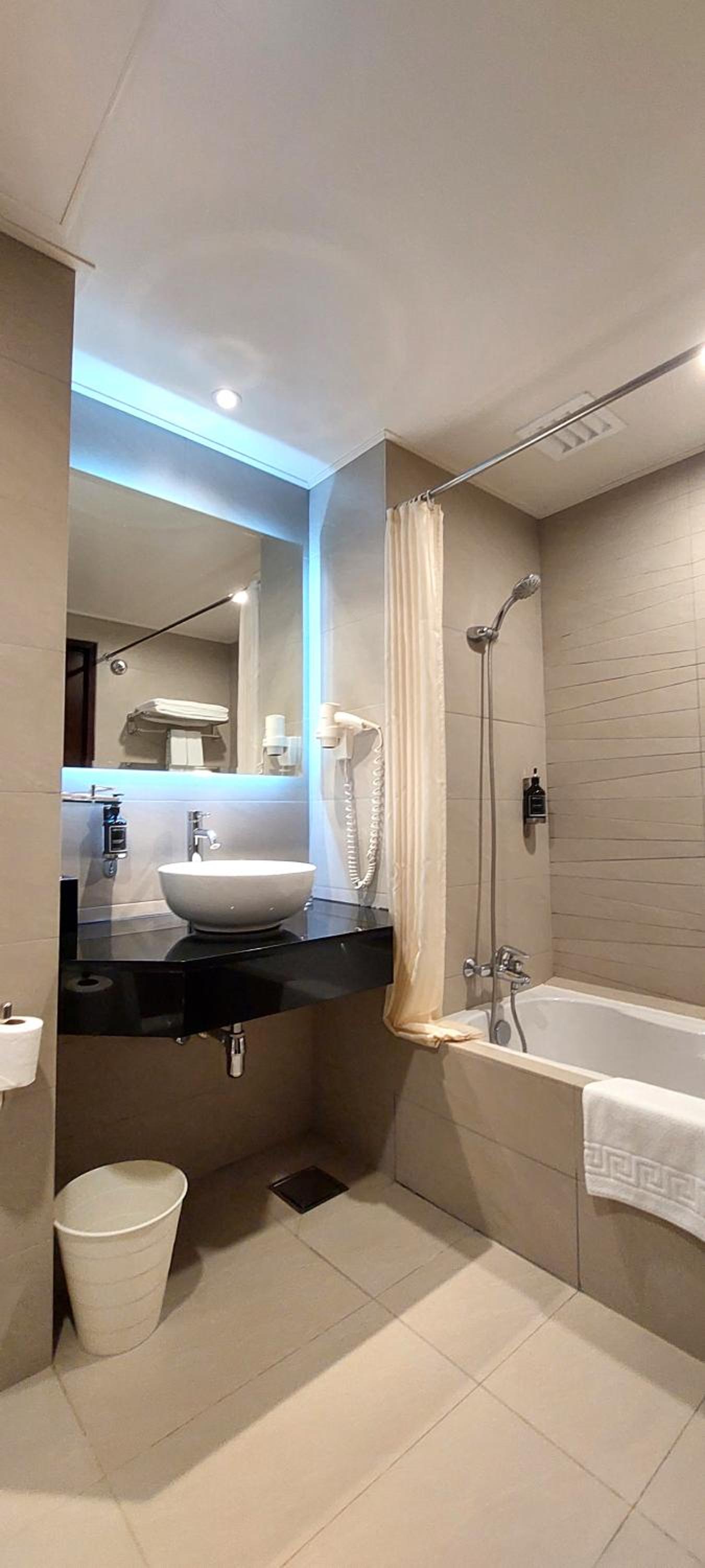 Grand Deluxe Room - Photo 5