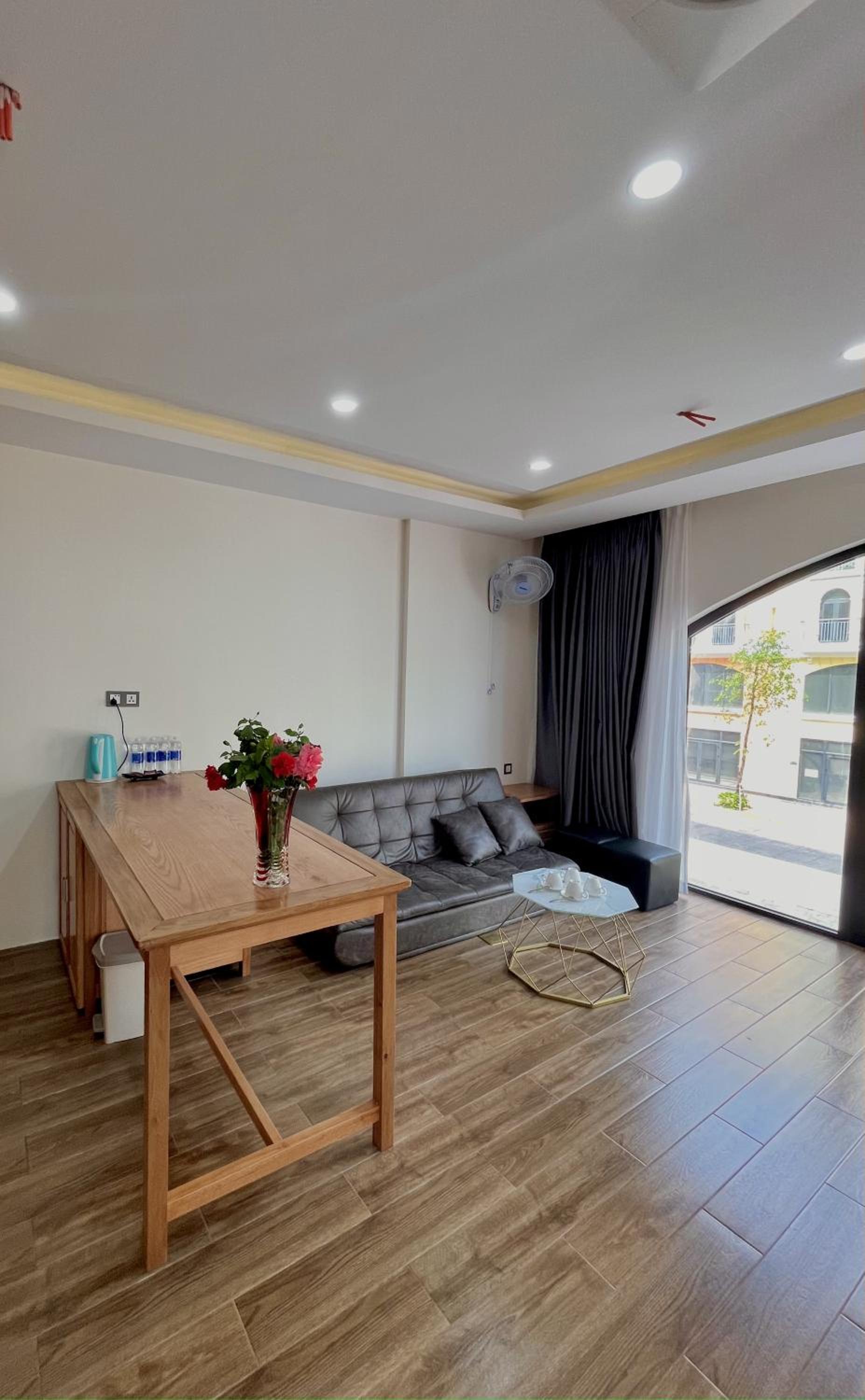 Family Room - Photo 10