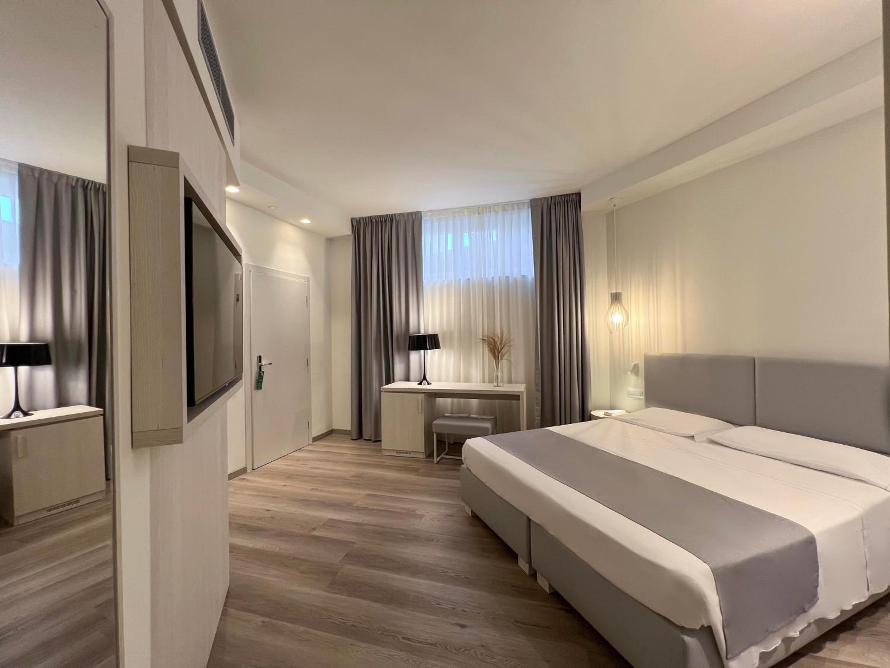 Economy Double or Twin room Beach Package - Photo 3