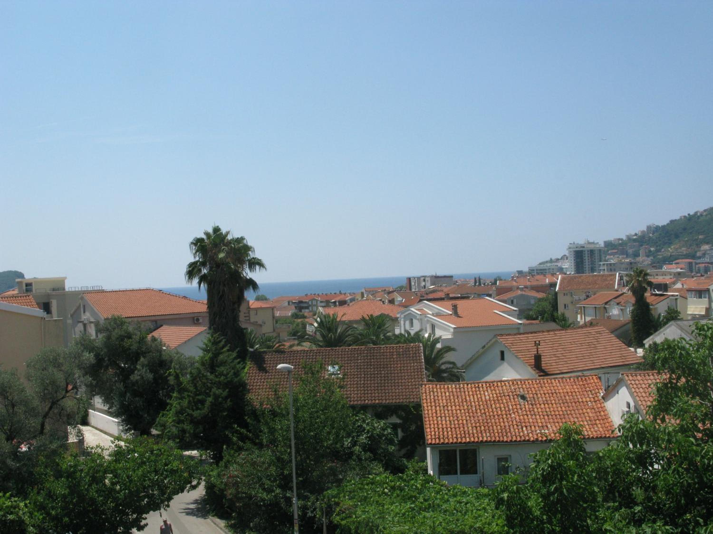 Suite with Balcony and Sea View - Photo 6