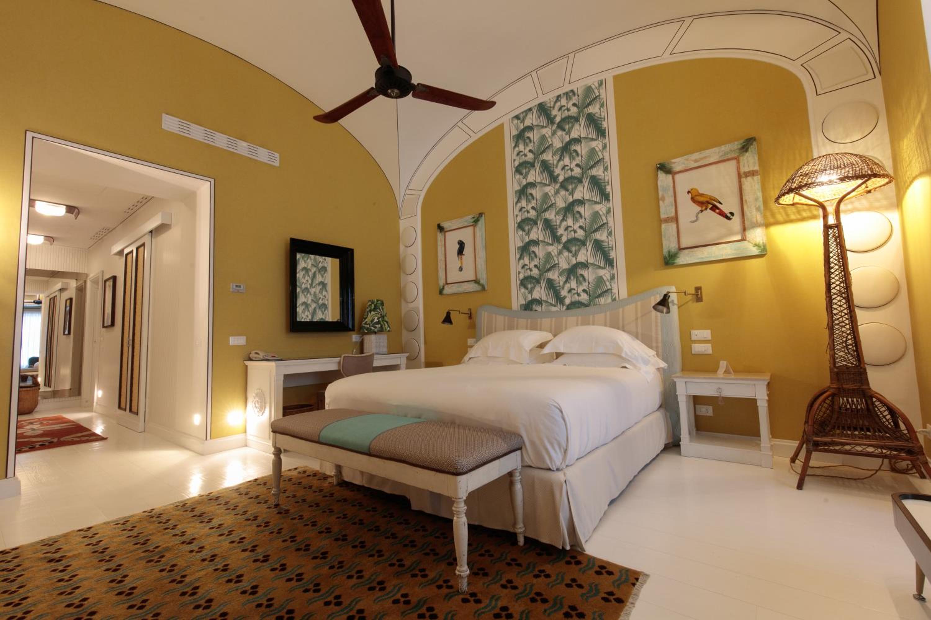 Junior Suite (Non Smoking) photo 2