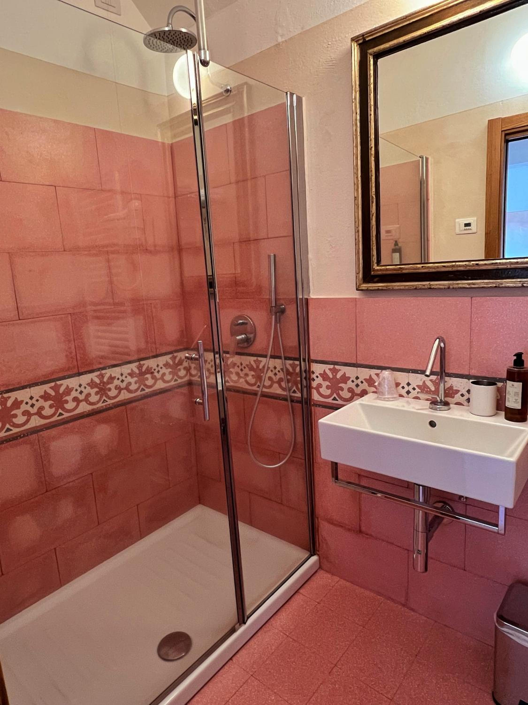 Superior Double Room - Photo 5