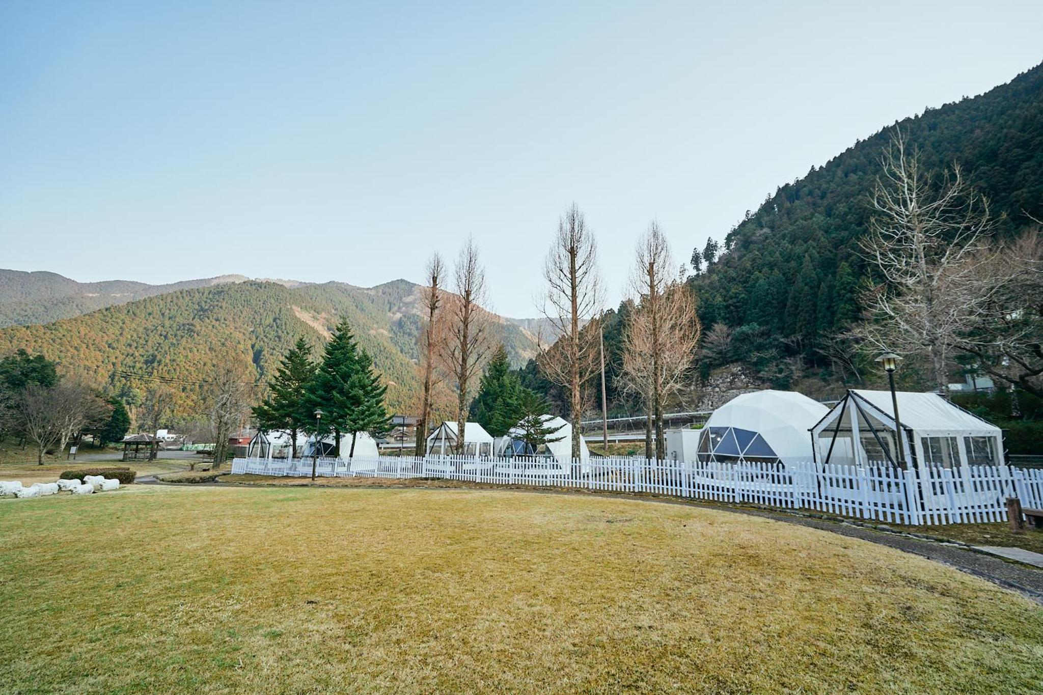 Glamping Dome with mountain view photo 2