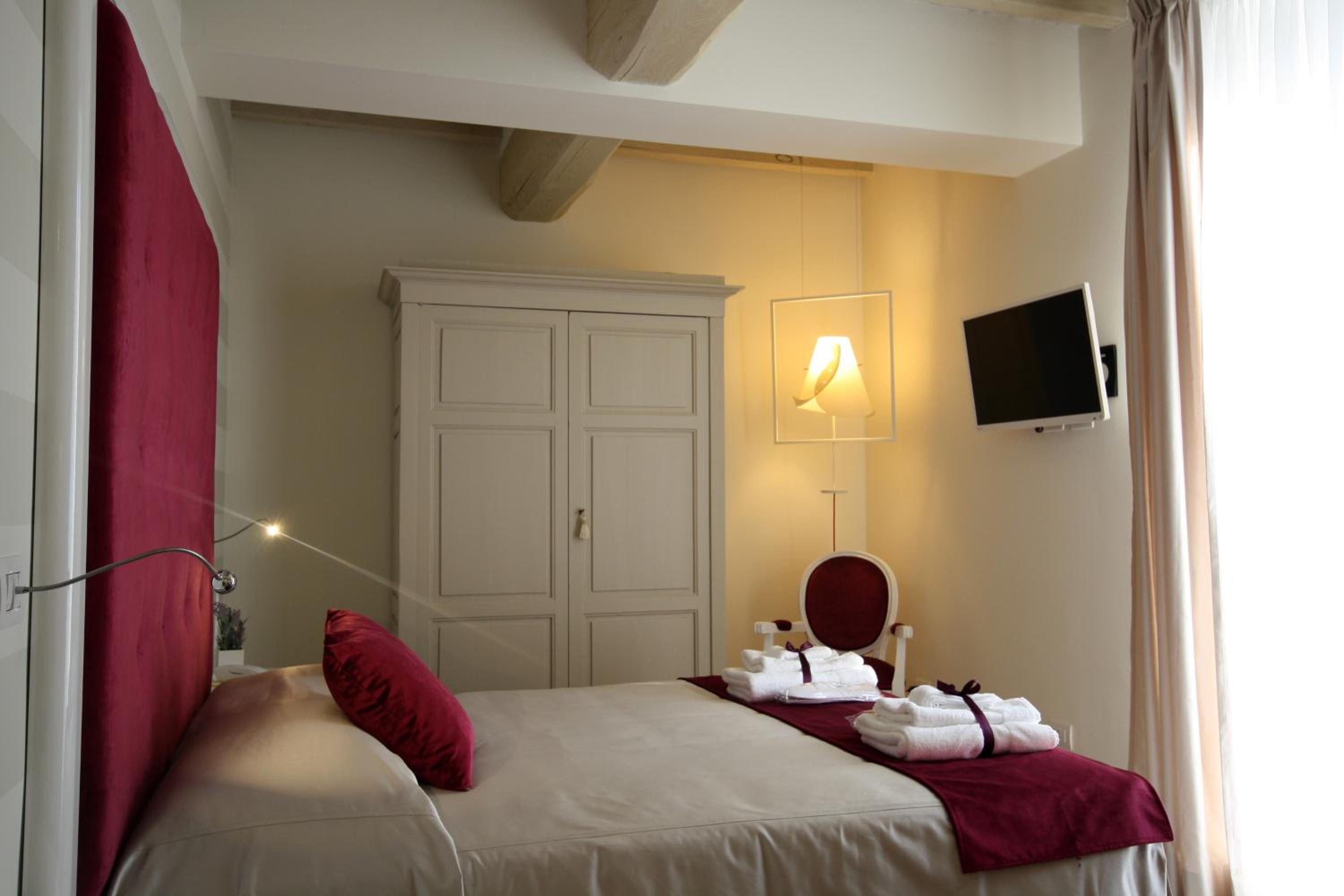 Superior Double Room photo 2