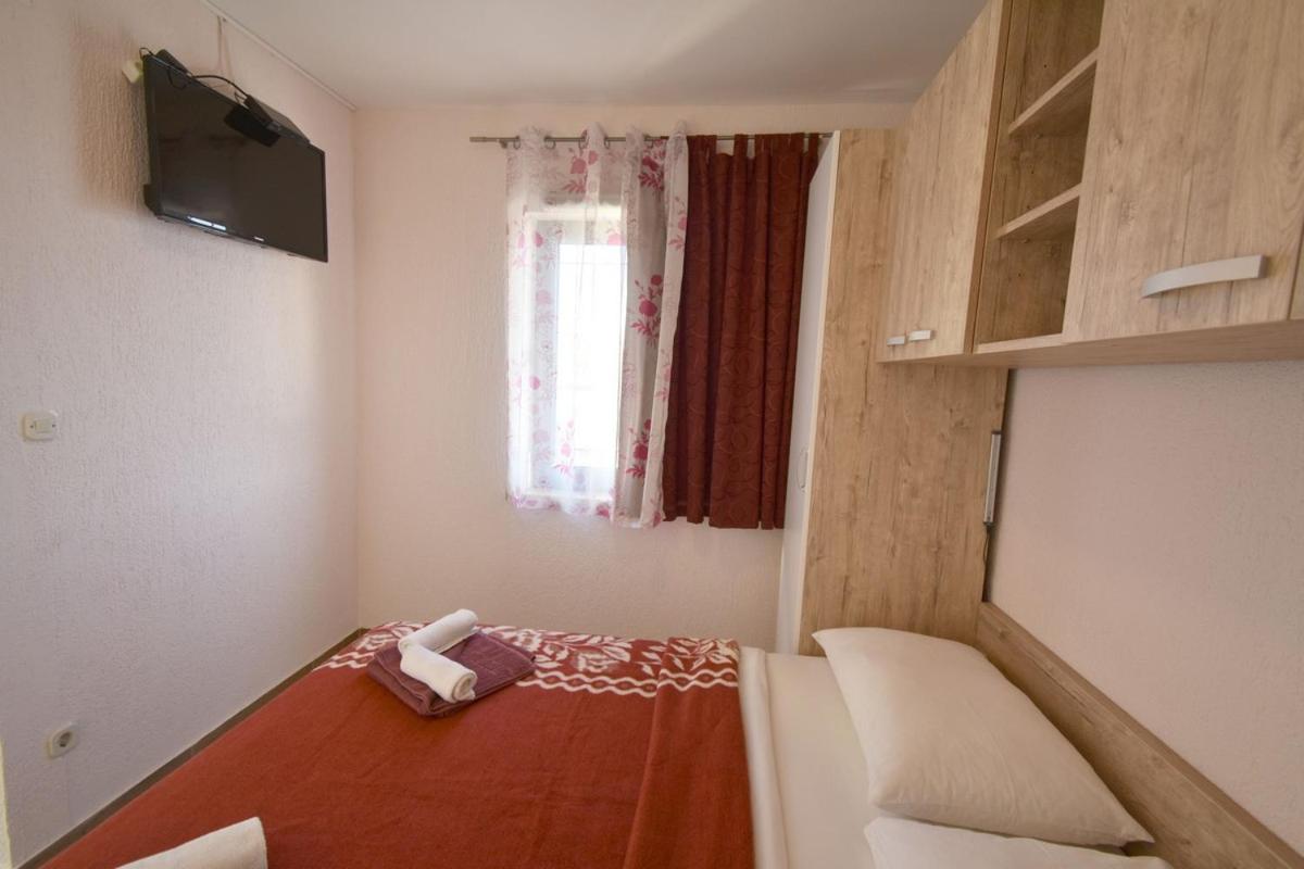 Apartment with Terrace photo 1