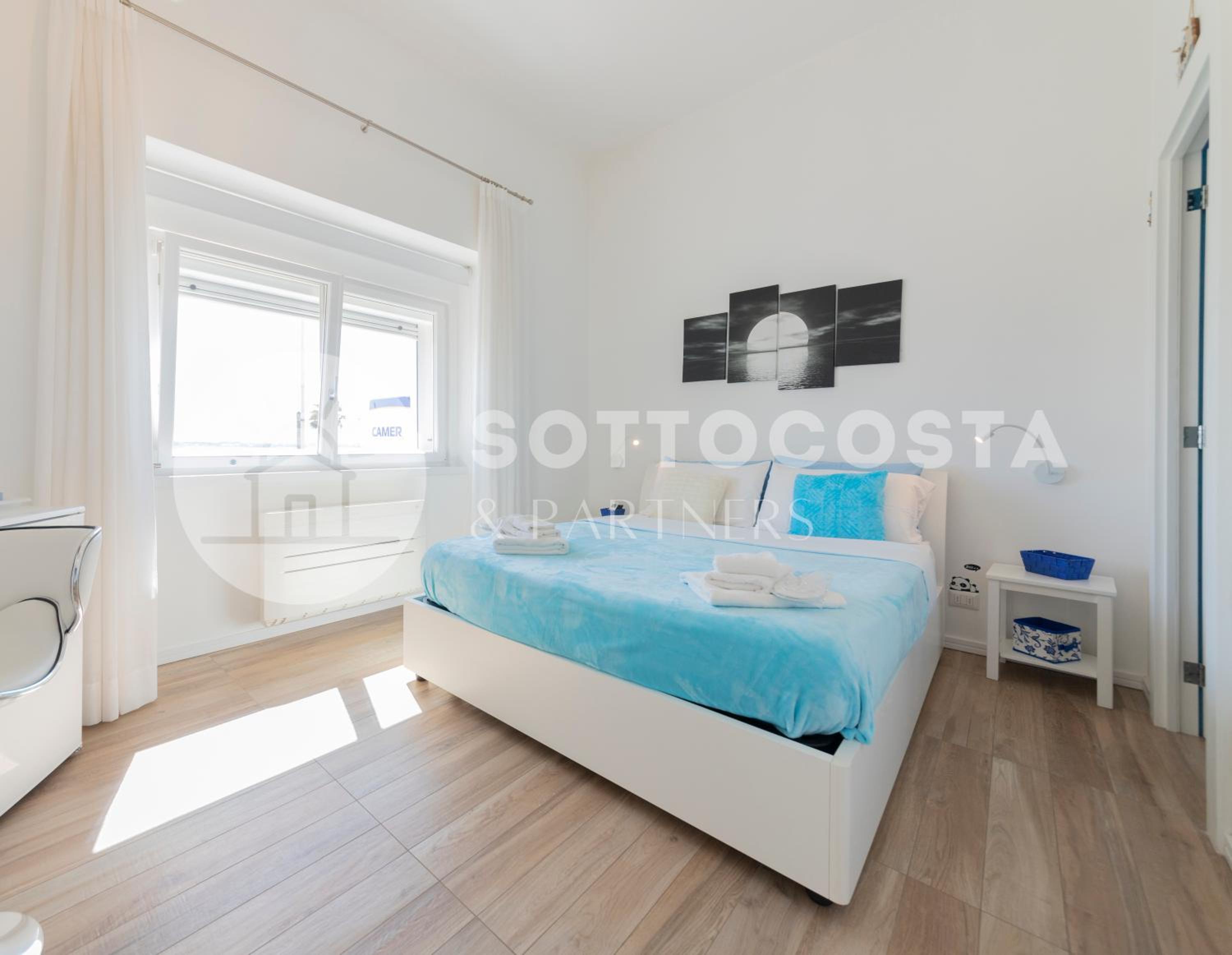 Queen Room with Sea View
