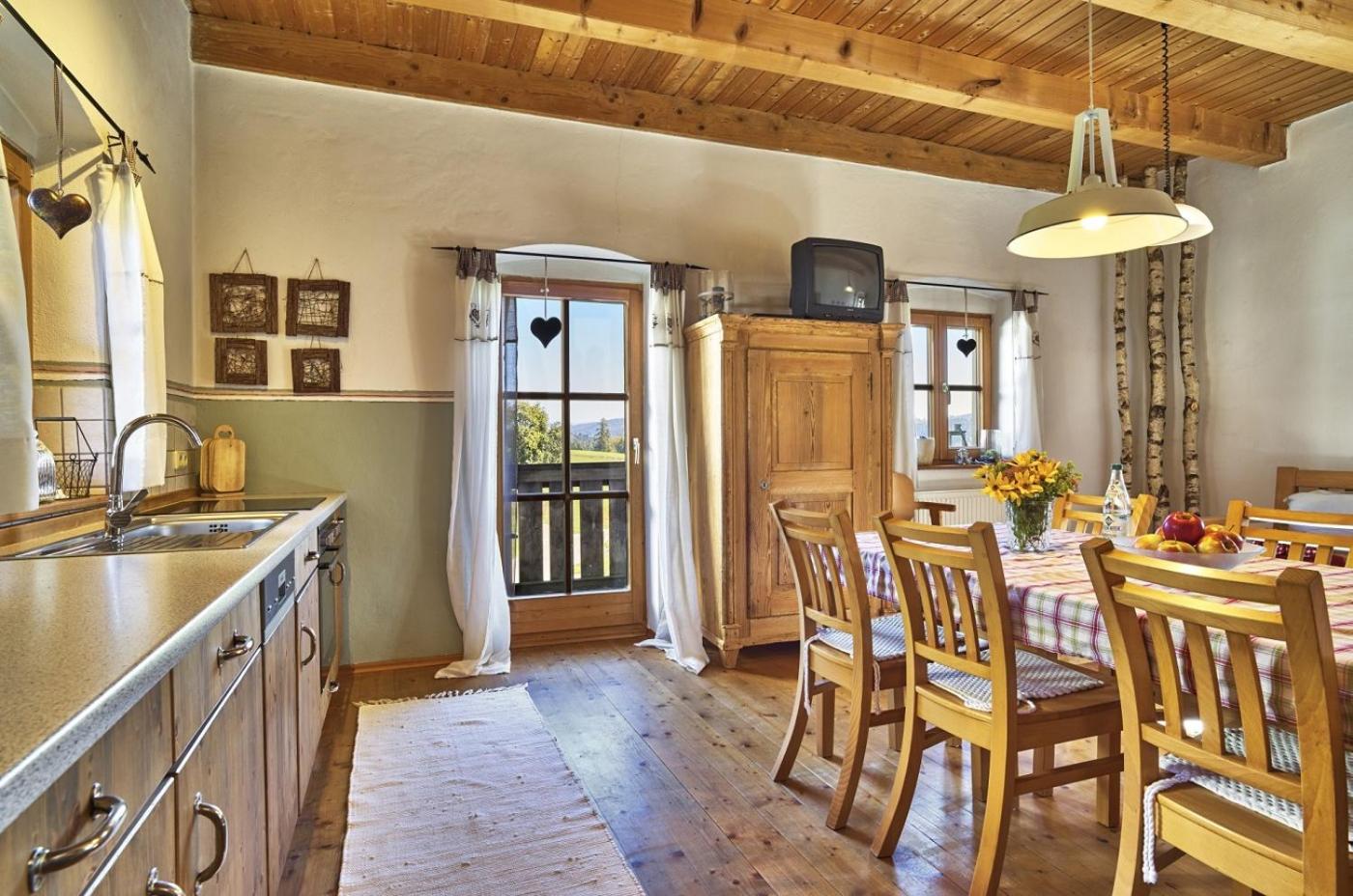 Two-Bedroom Apartment photo 2