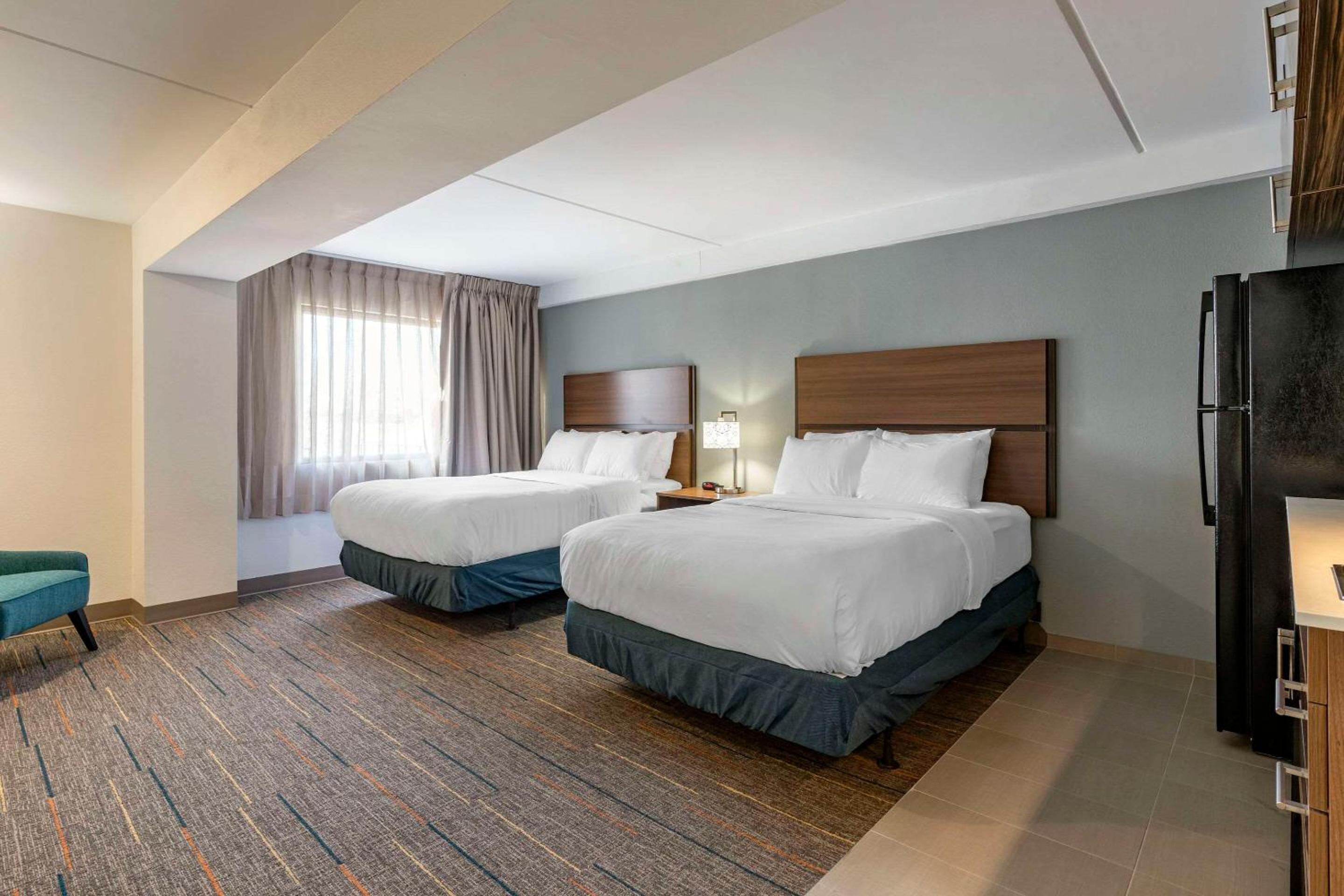 Accessible Efficiency Suite with Two Double Beds - Non Smoking - Photo 1