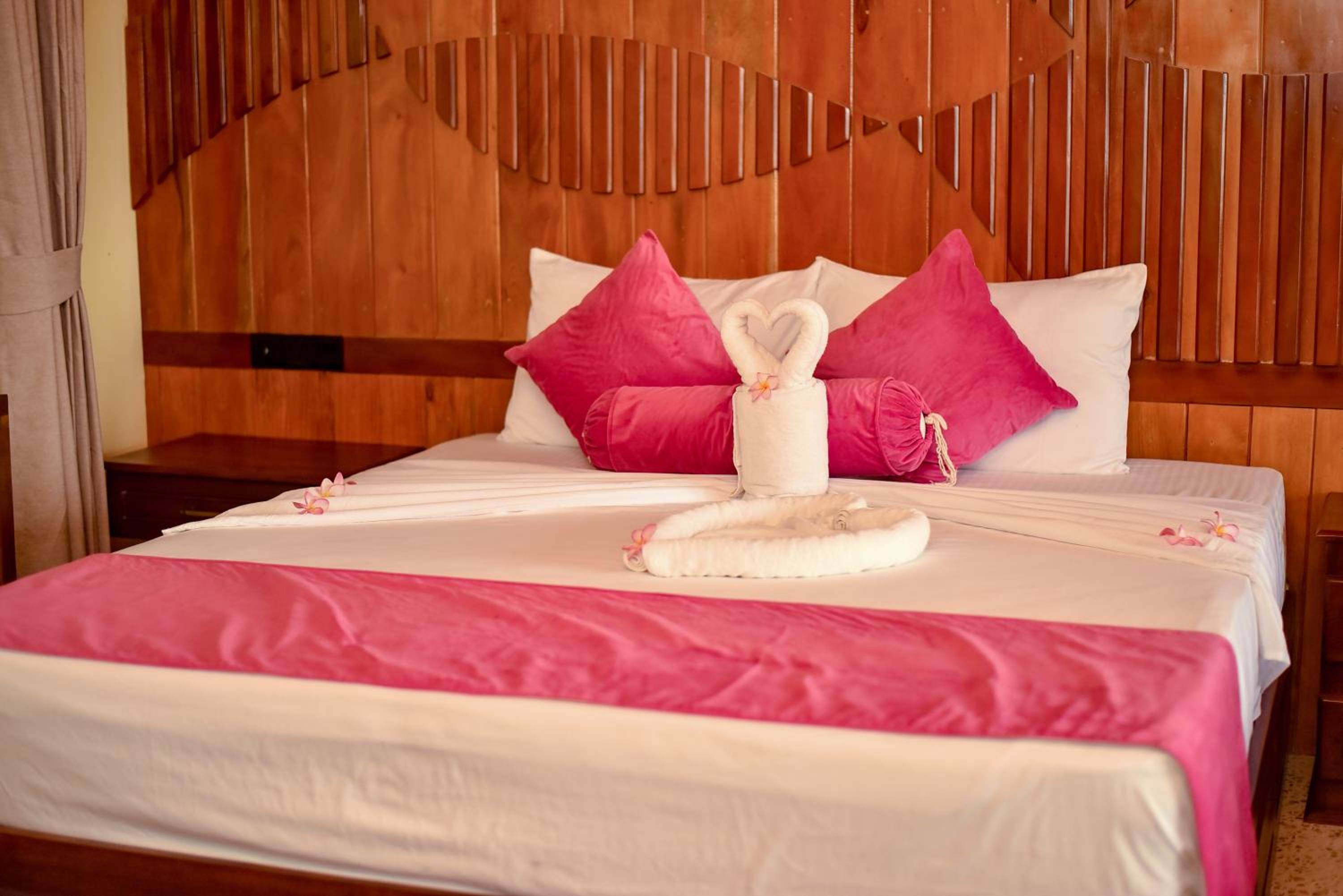 Deluxe Family Suite photo 3
