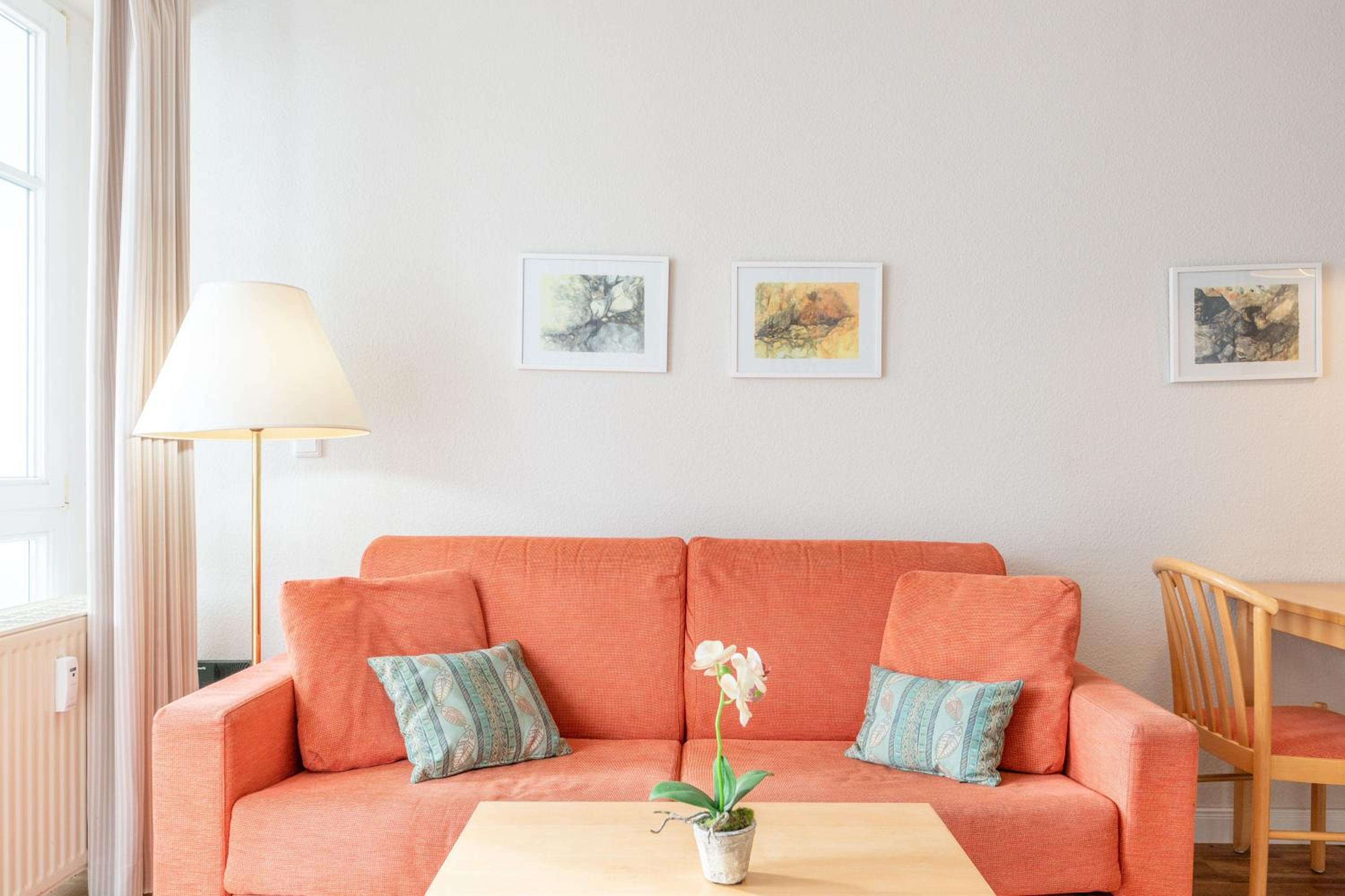 Apartment photo 1