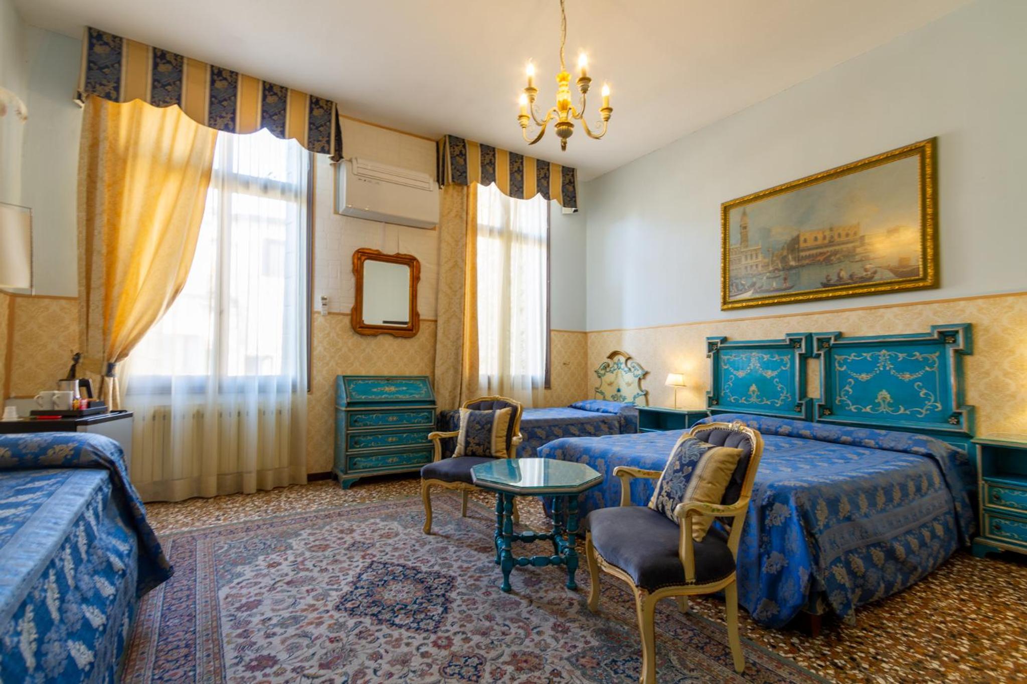 Superior Quadruple Room photo 1