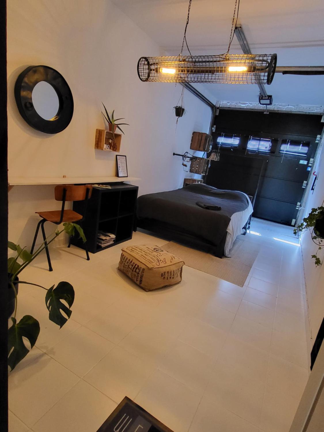 Large Single Room photo 1
