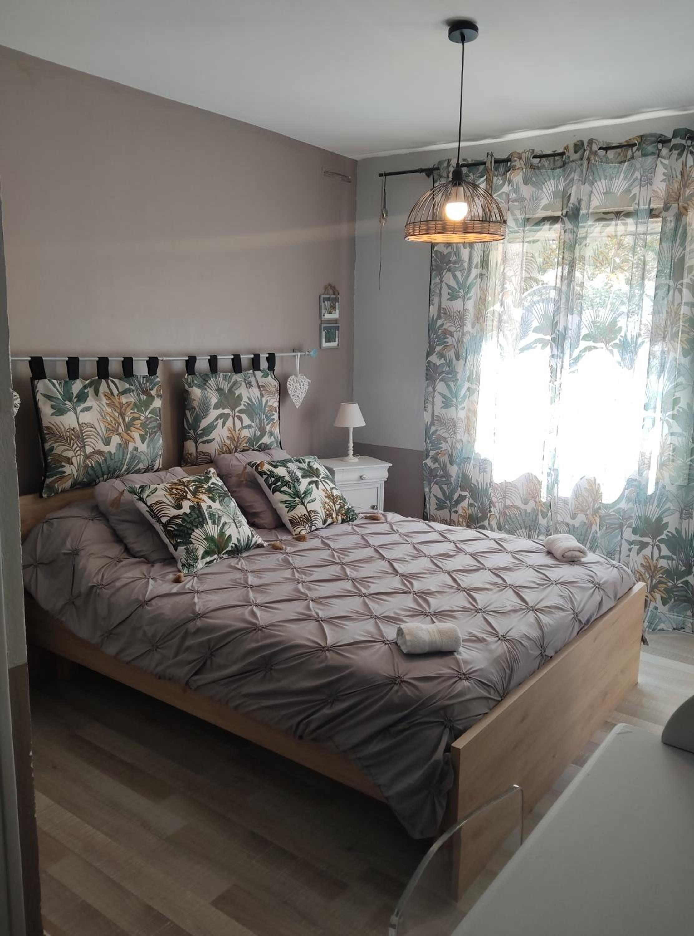 One-Bedroom House photo 1