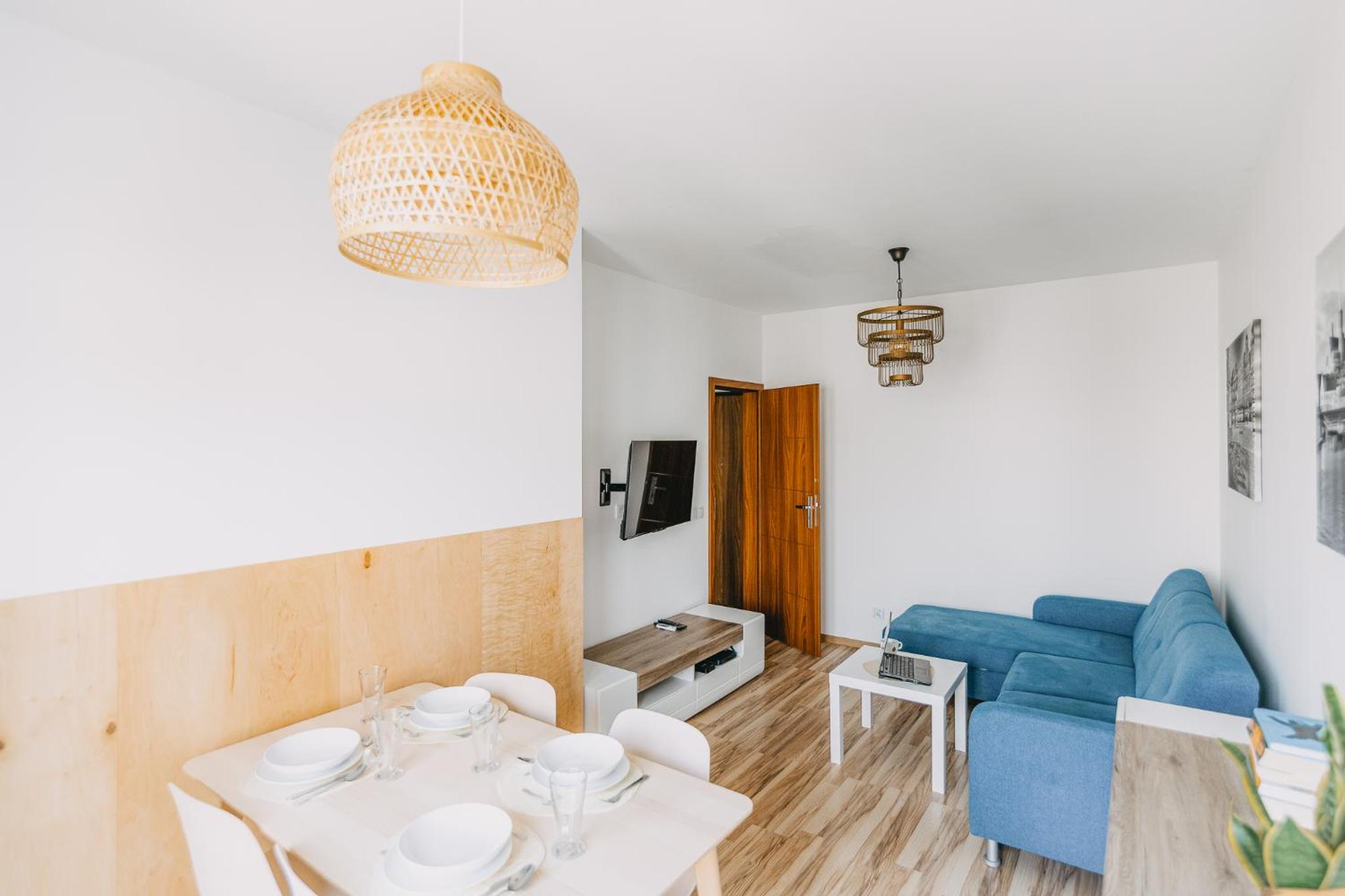 One-Bedroom Apartment - Photo 1