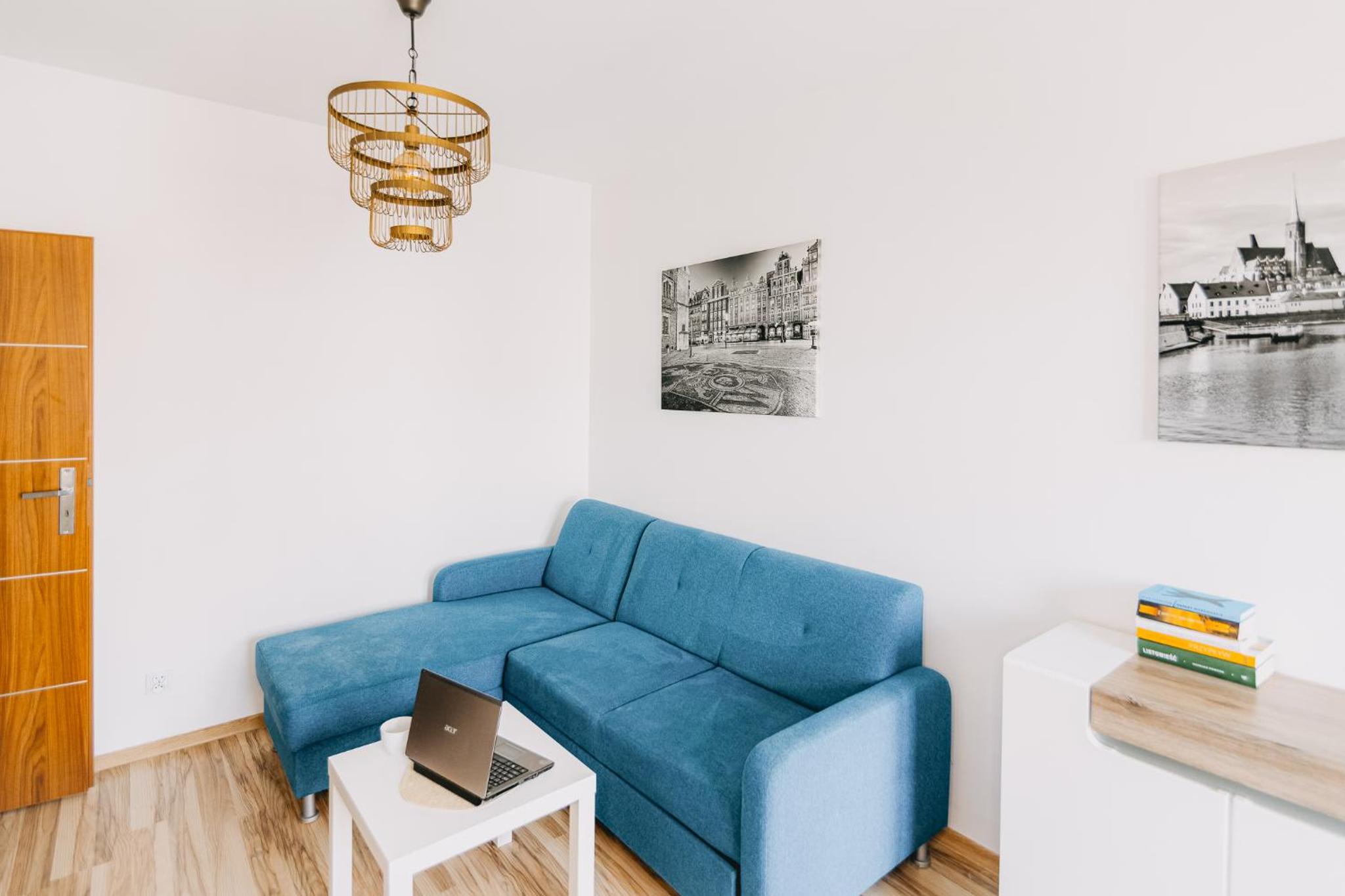 One-Bedroom Apartment - Photo 7