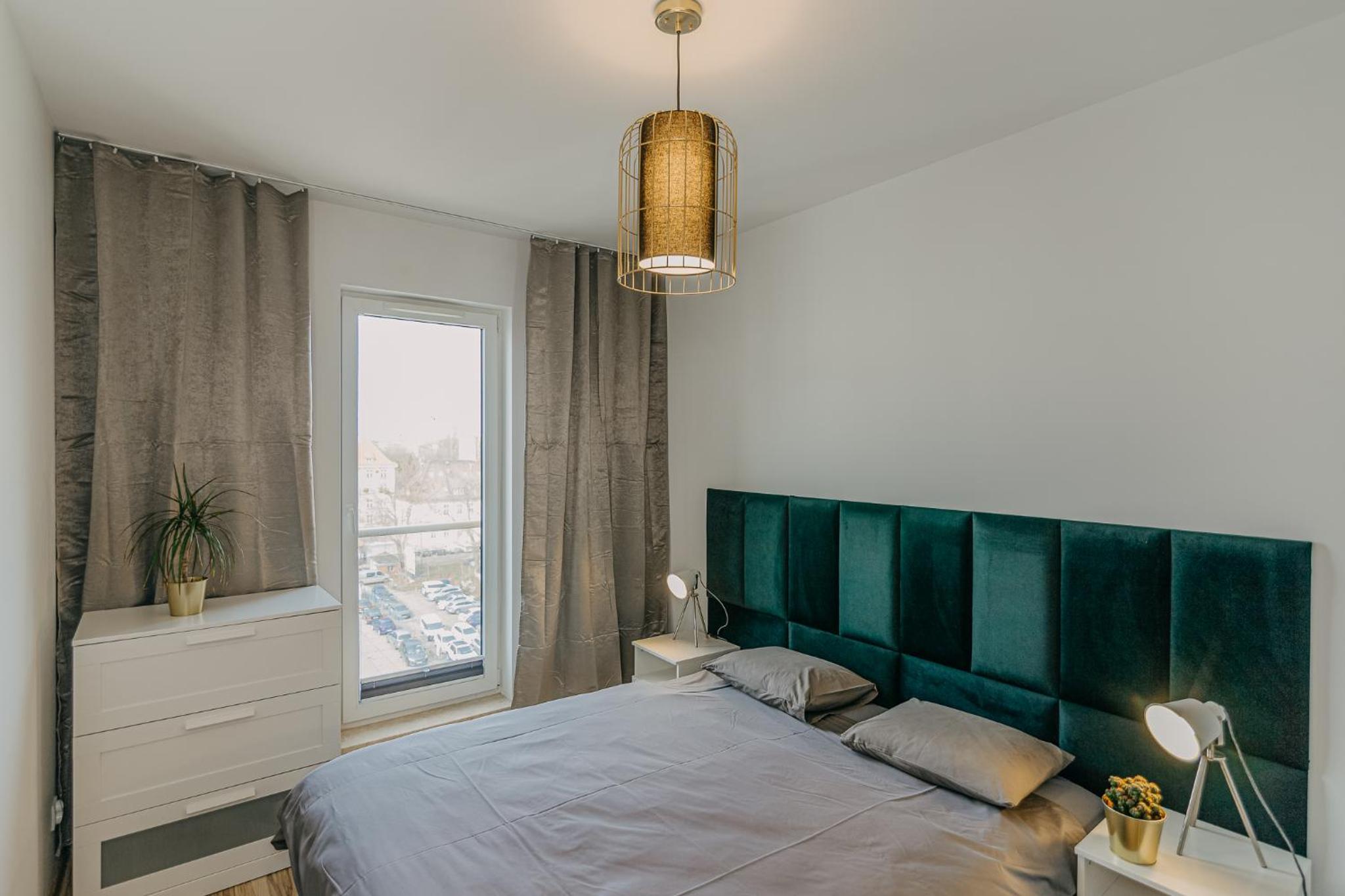 One-Bedroom Apartment - Photo 9