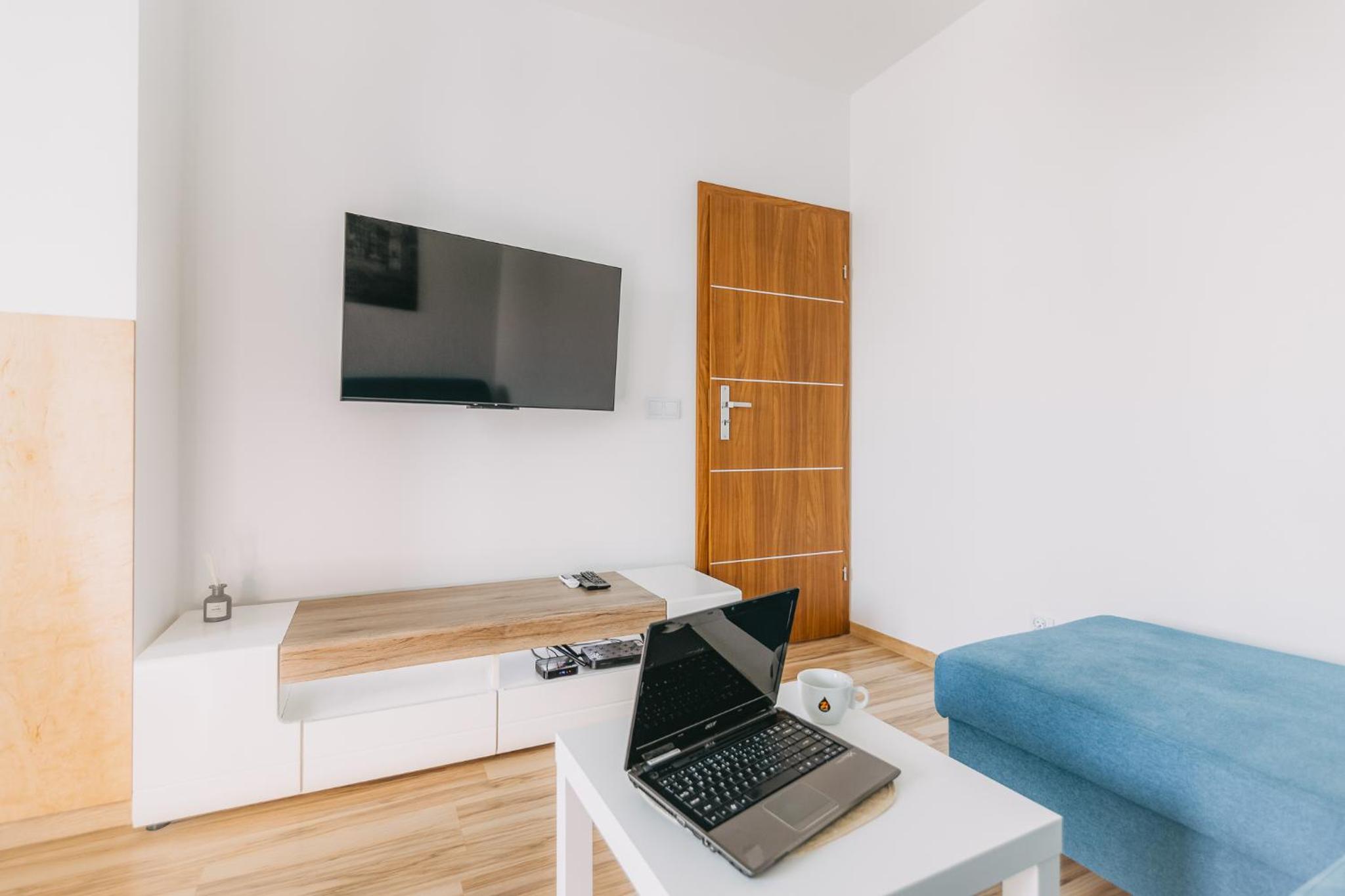 One-Bedroom Apartment - Photo 19
