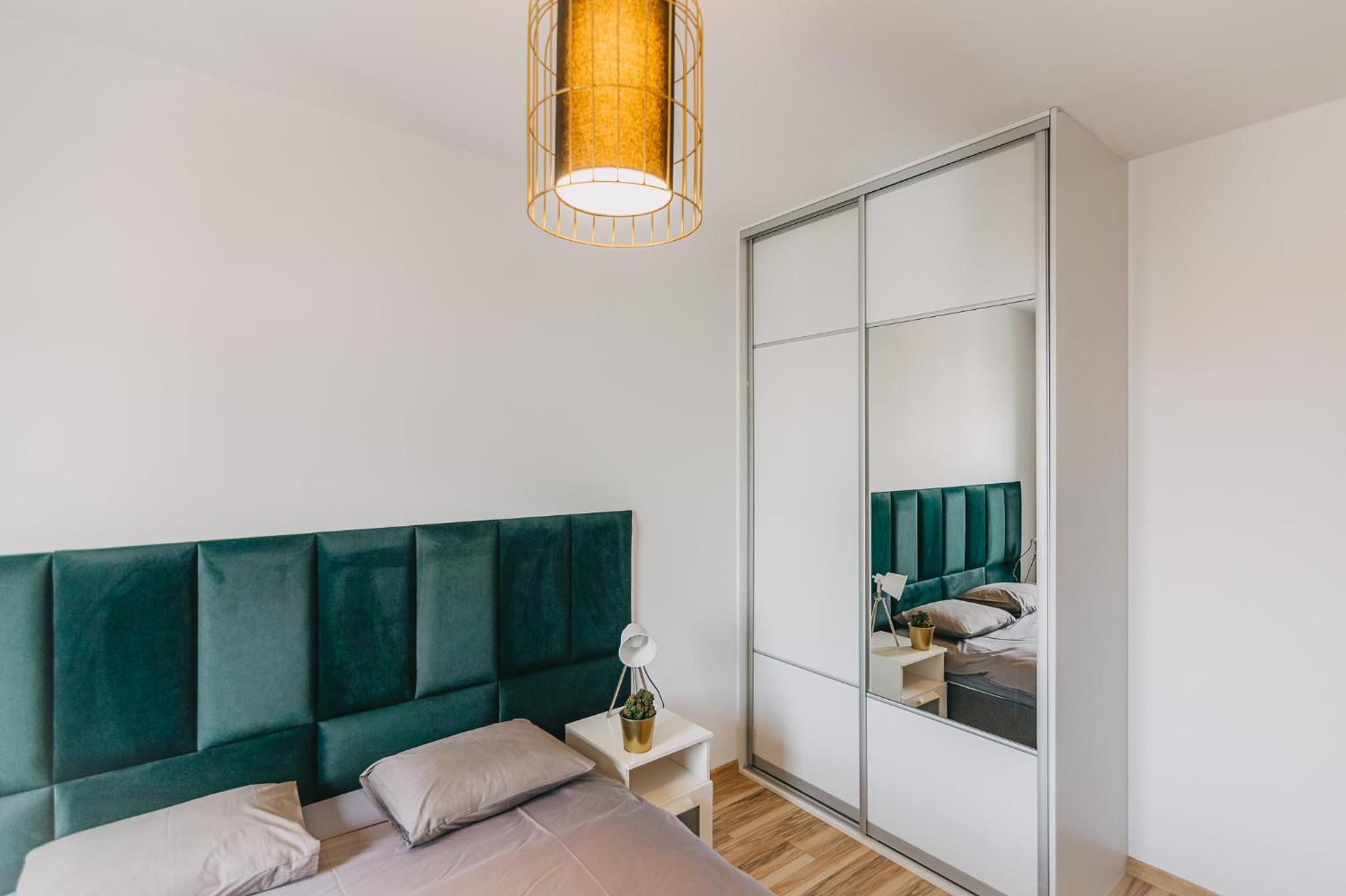 One-Bedroom Apartment - Photo 14