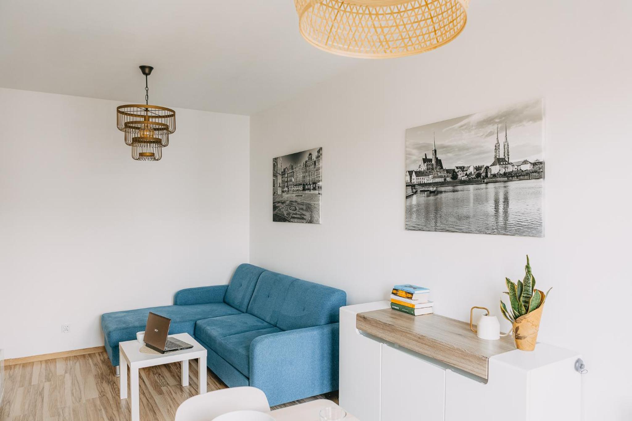 One-Bedroom Apartment - Photo 16