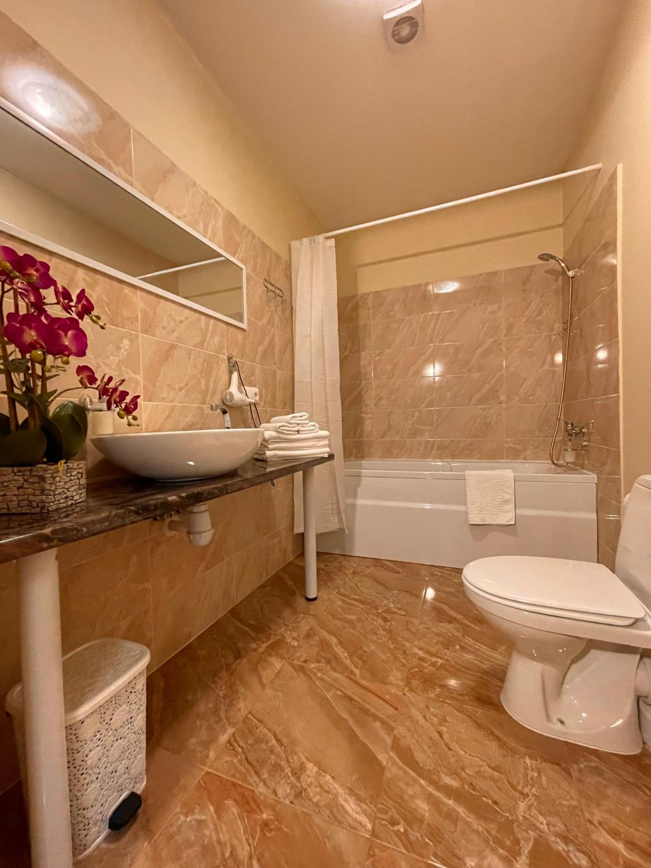 Triple Room - Photo 3